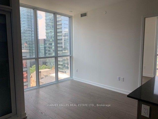 1 Yorkville Avenue 705, Toronto Unit: 705
