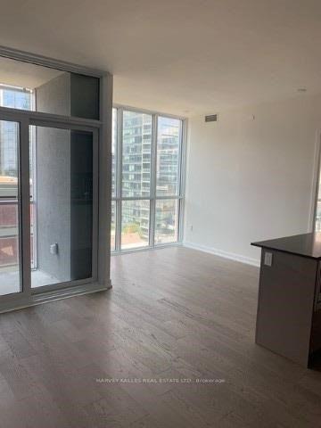 1 Yorkville Avenue 705, Toronto Unit: 705