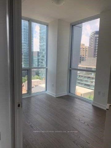 1 Yorkville Avenue 705, Toronto Unit: 705