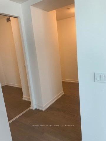 1 Yorkville Avenue 705, Toronto Unit: 705