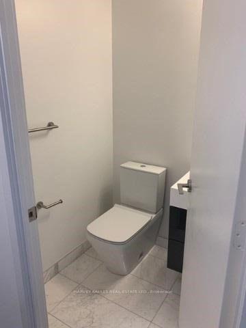 1 Yorkville Avenue 705, Toronto Unit: 705