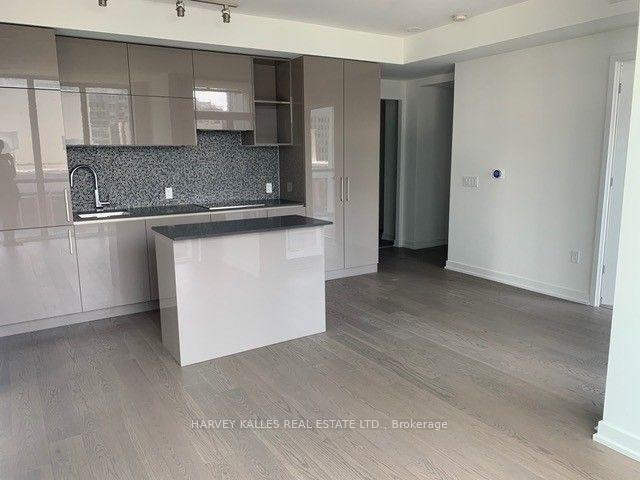 1 Yorkville Avenue 705, Toronto Unit: 705