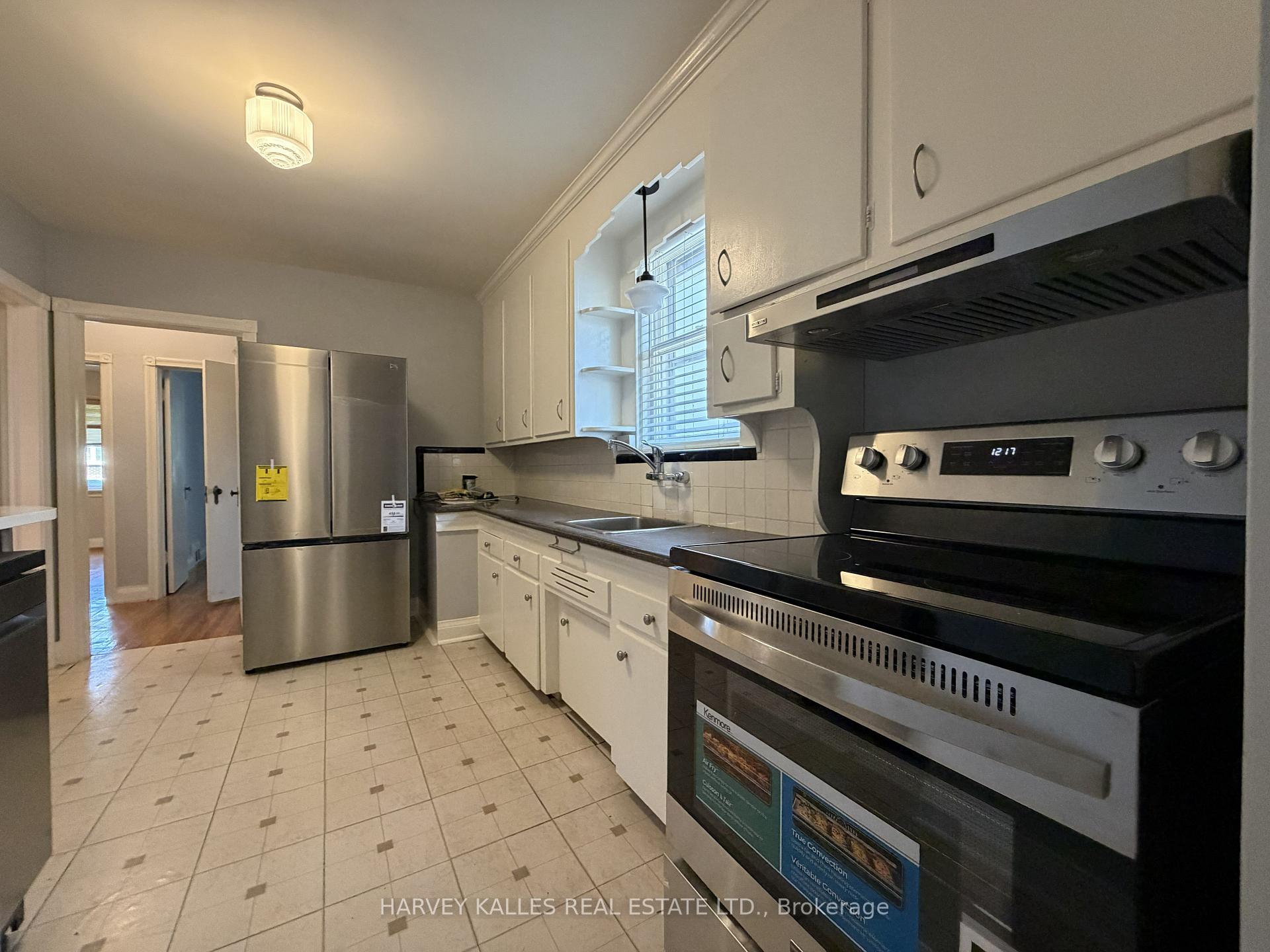 240 Joicey Boulevard, Toronto