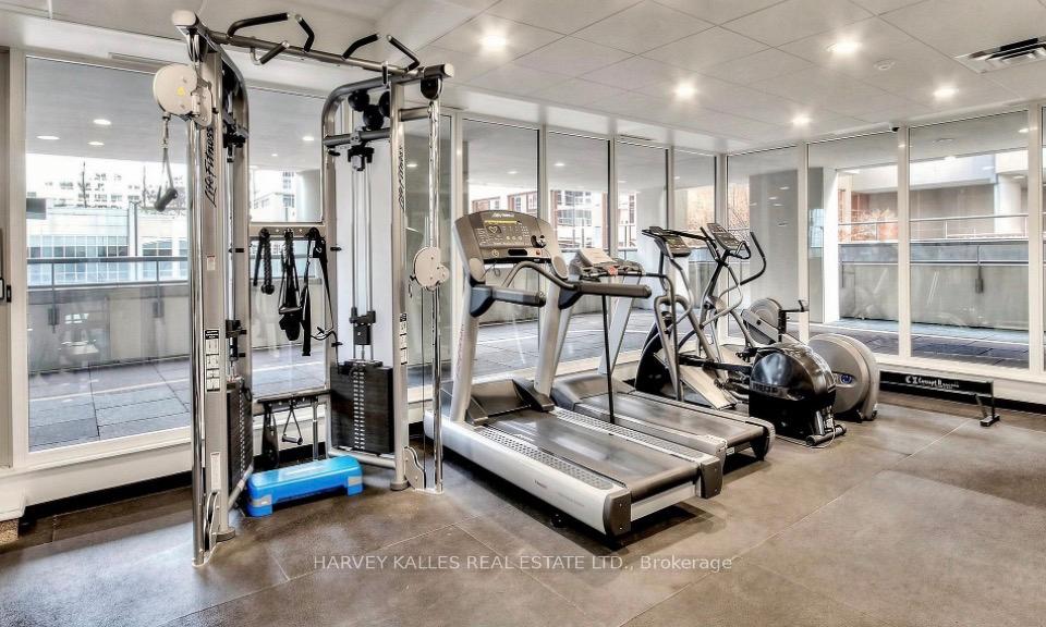 750 Bay Street 3003, Toronto Unit: 3003