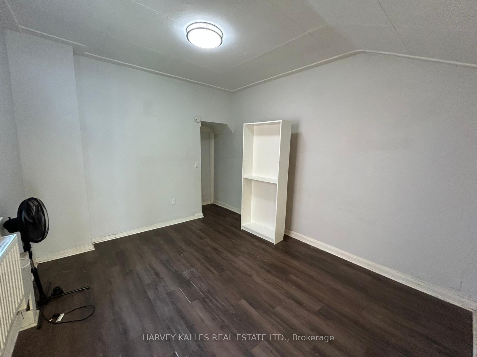 1098 Bathurst Street 3, Toronto Unit: 3
