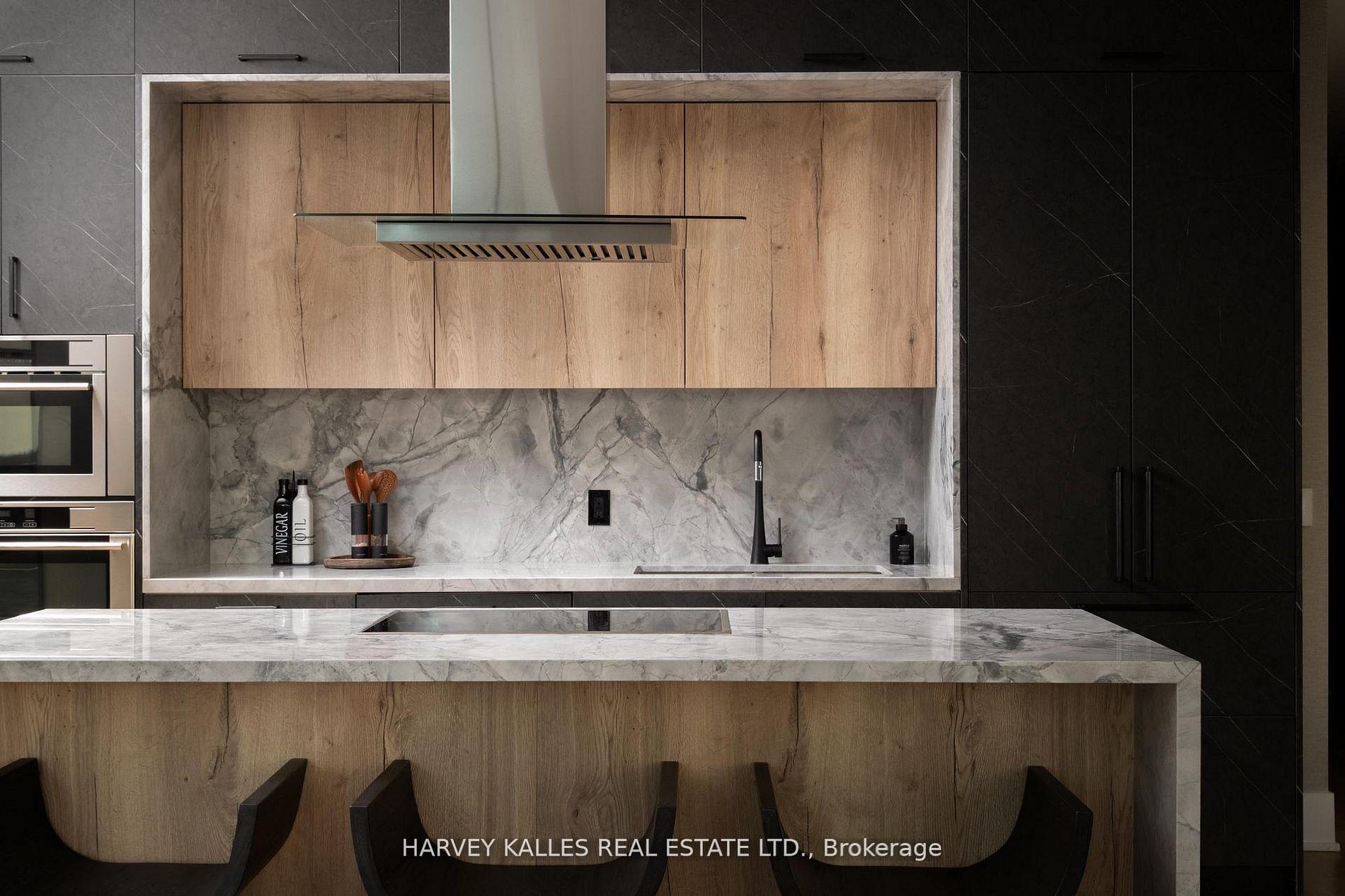 55 Merchants' Wharf N/A 926, Toronto Unit: 926