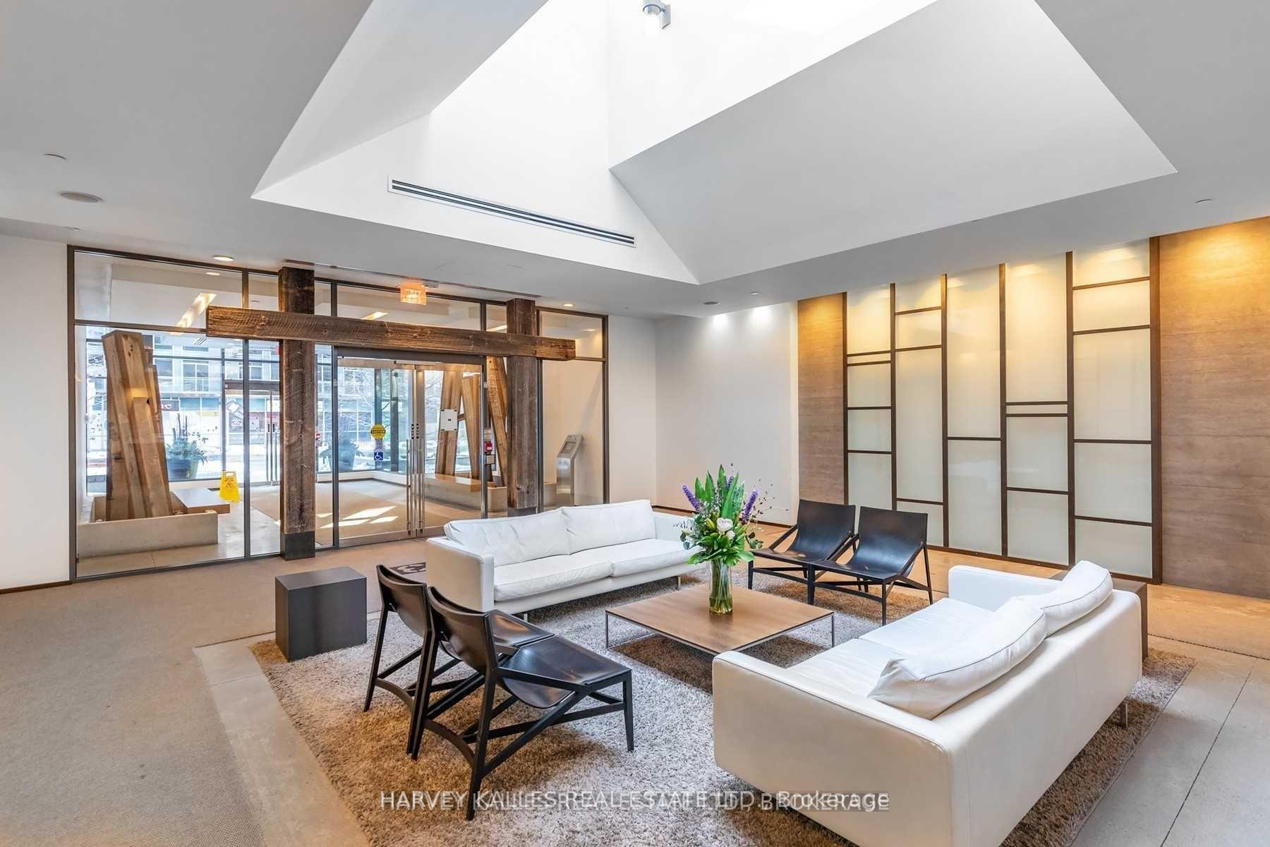 1030 King Street W 1002, Toronto Unit: 1002