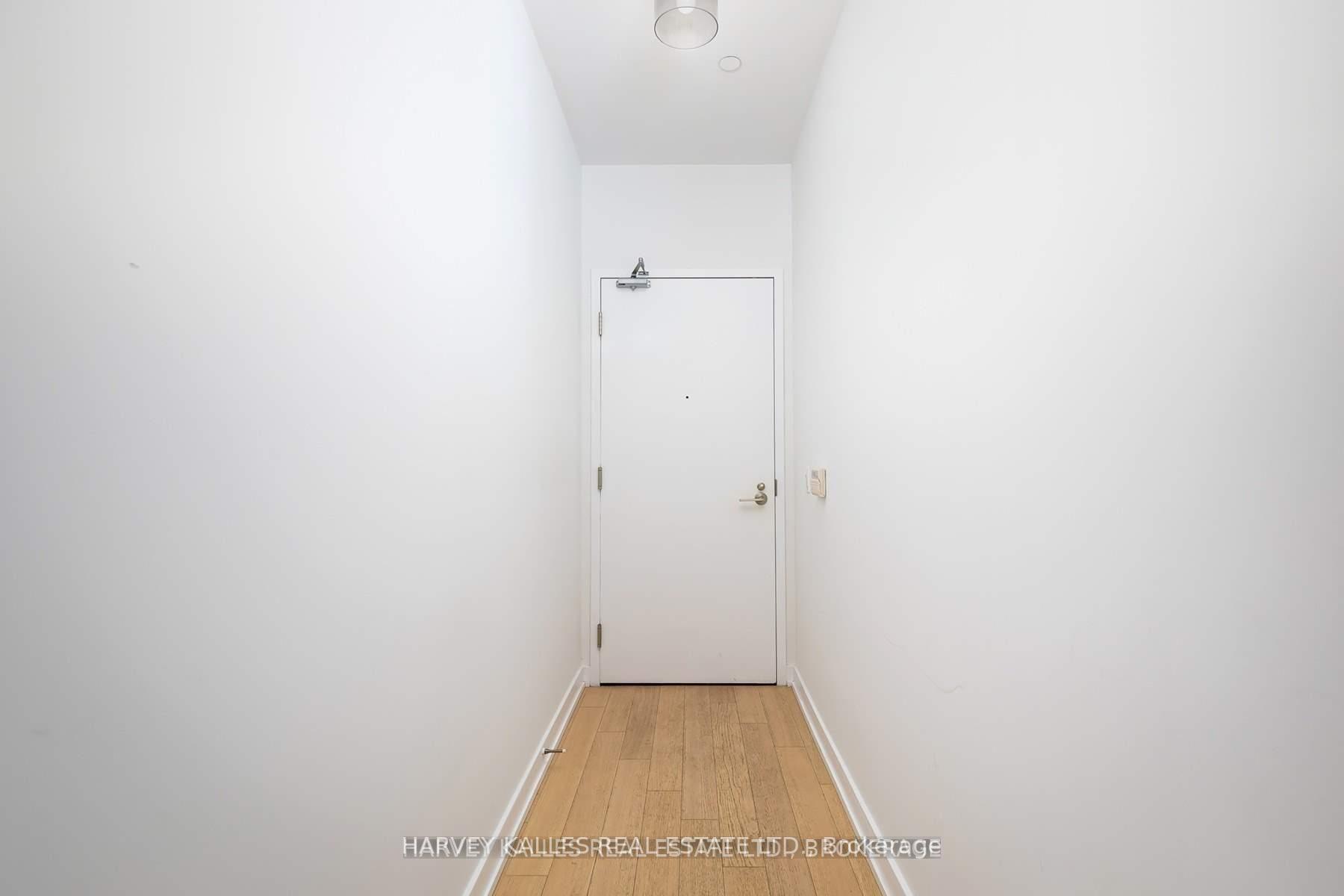1030 King Street W 1002, Toronto Unit: 1002