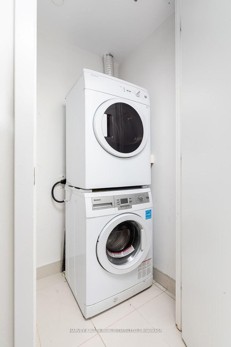 1030 King Street W 1002, Toronto Unit: 1002