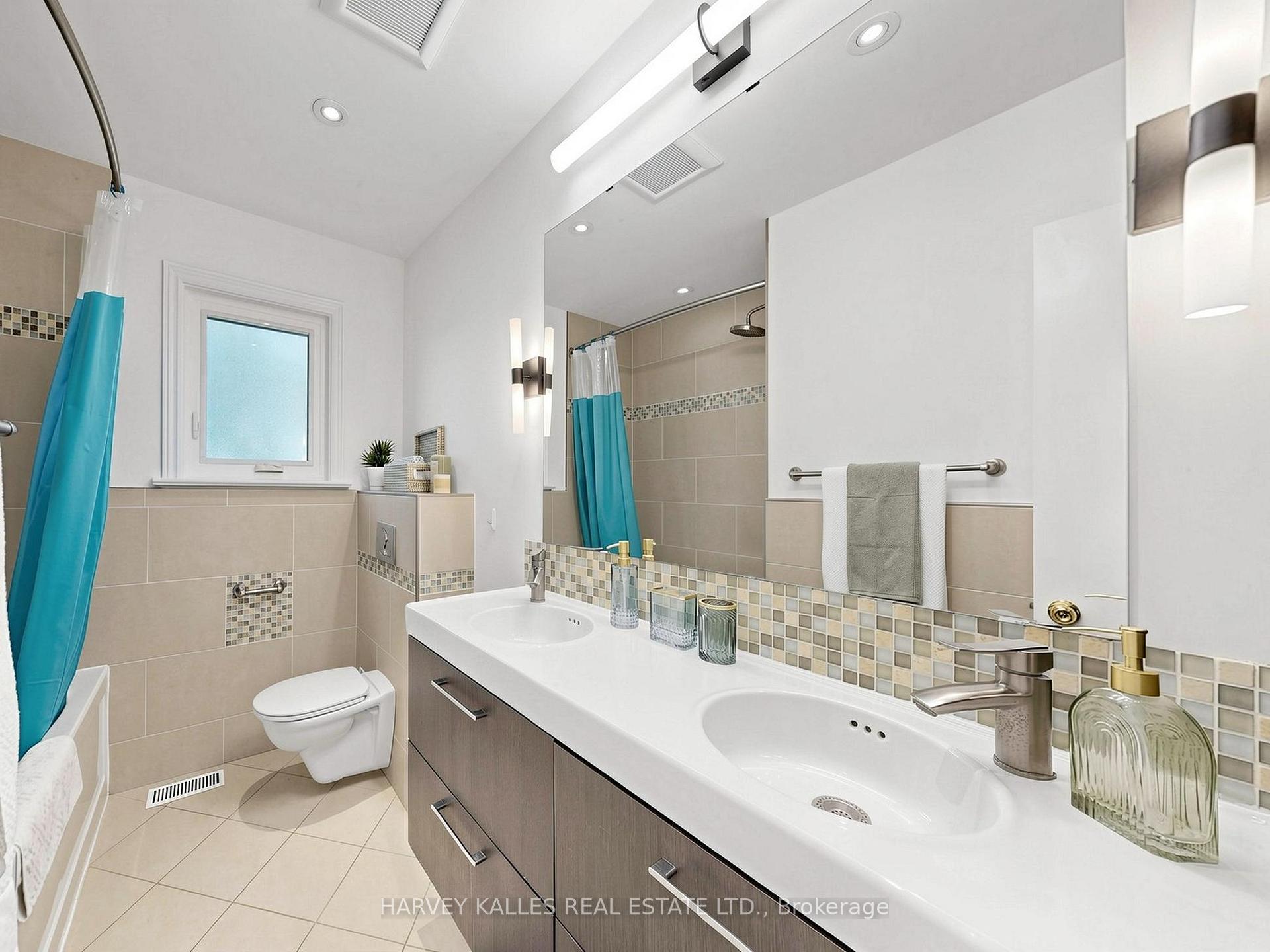 87 Combe Avenue, Toronto