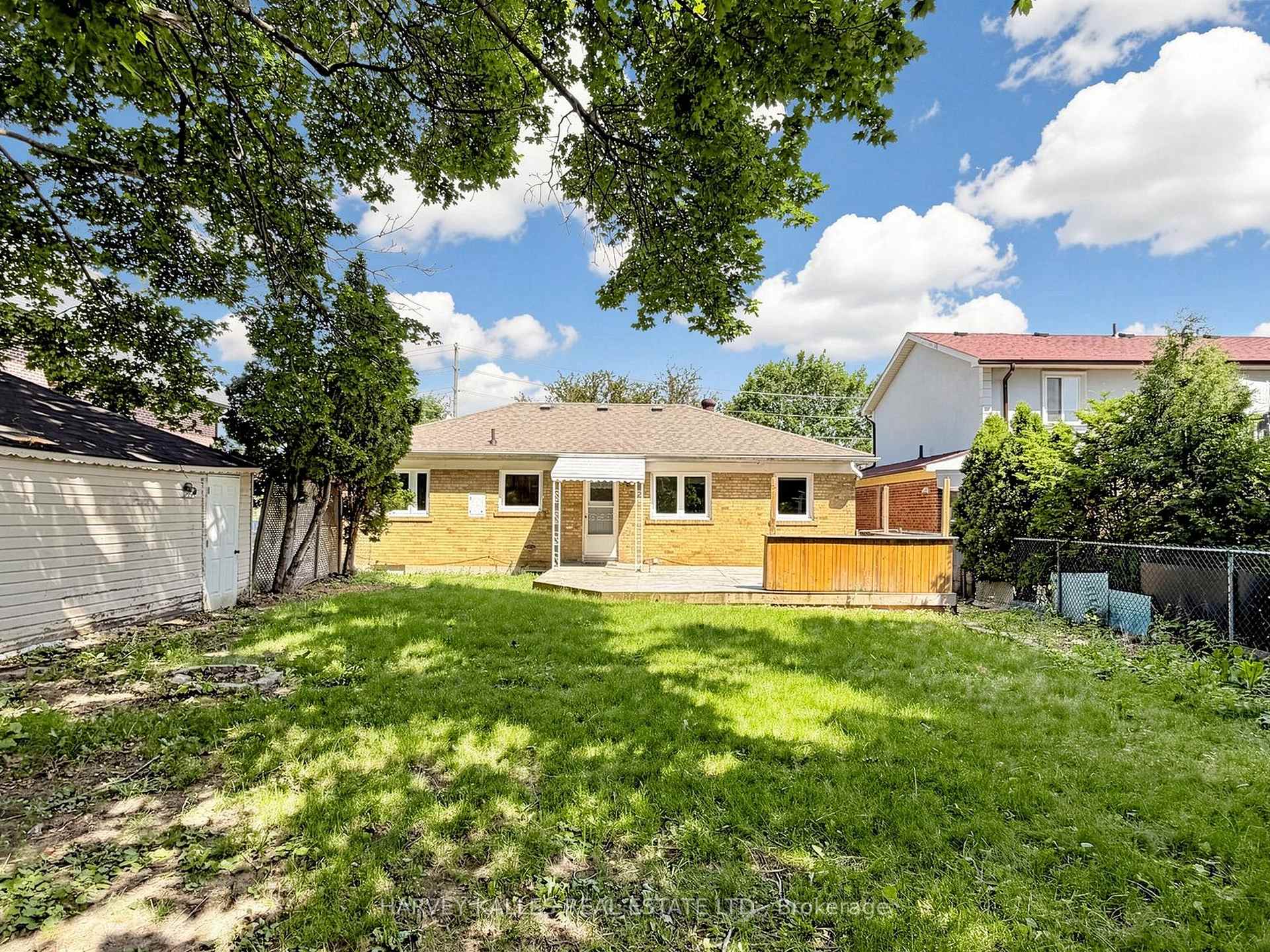 87 Combe Avenue, Toronto