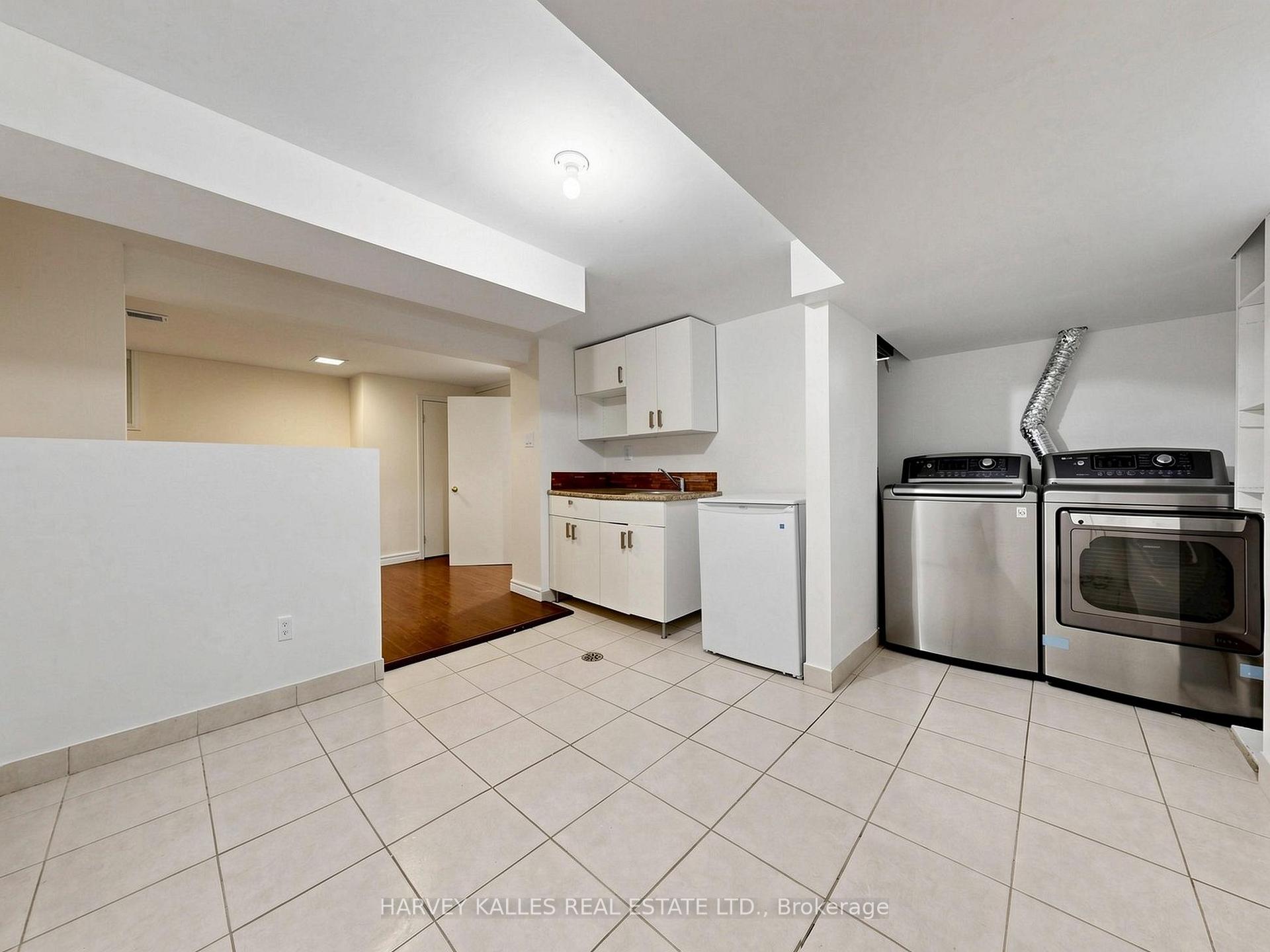 87 Combe Avenue, Toronto
