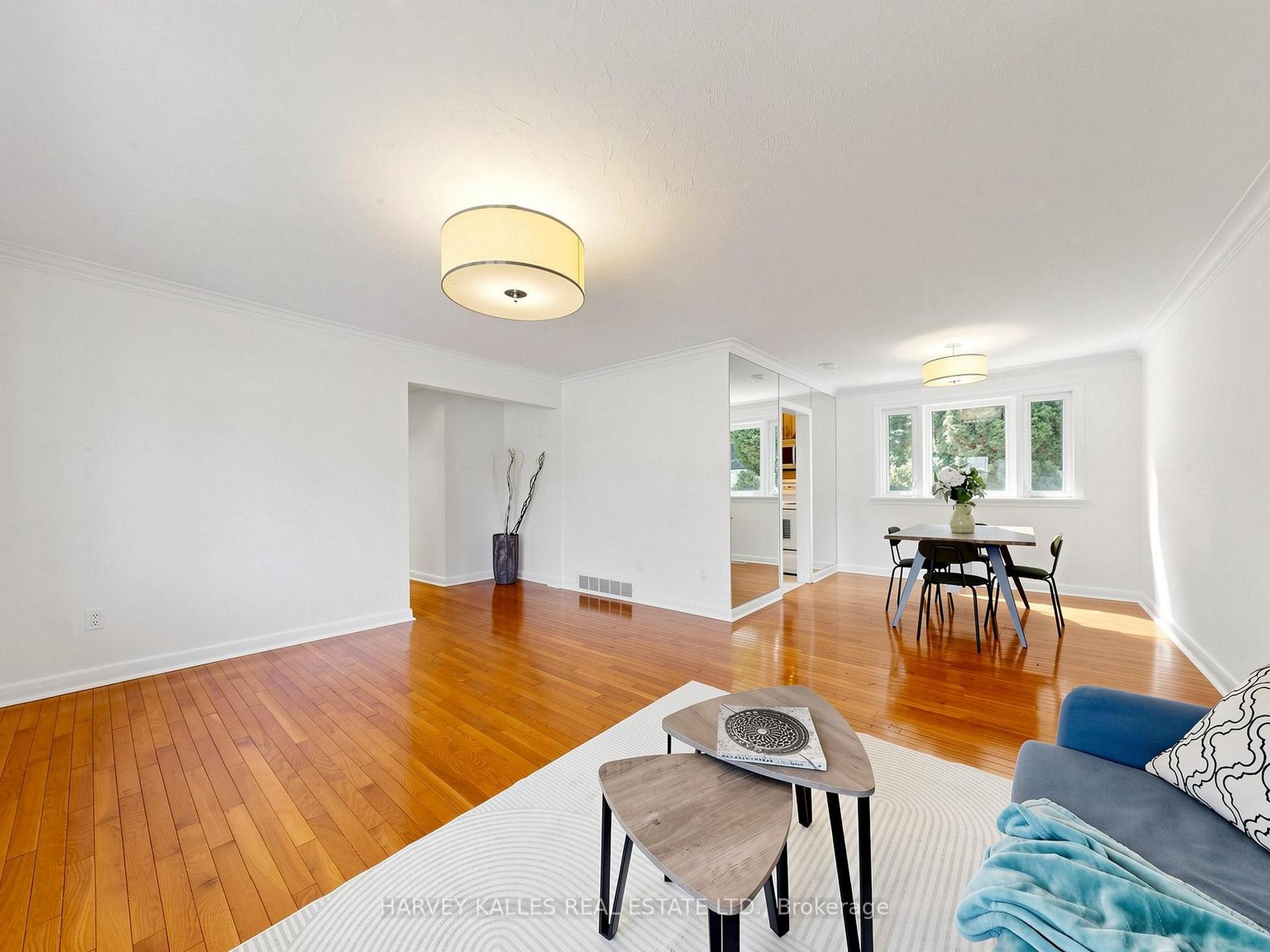 87 Combe Avenue, Toronto