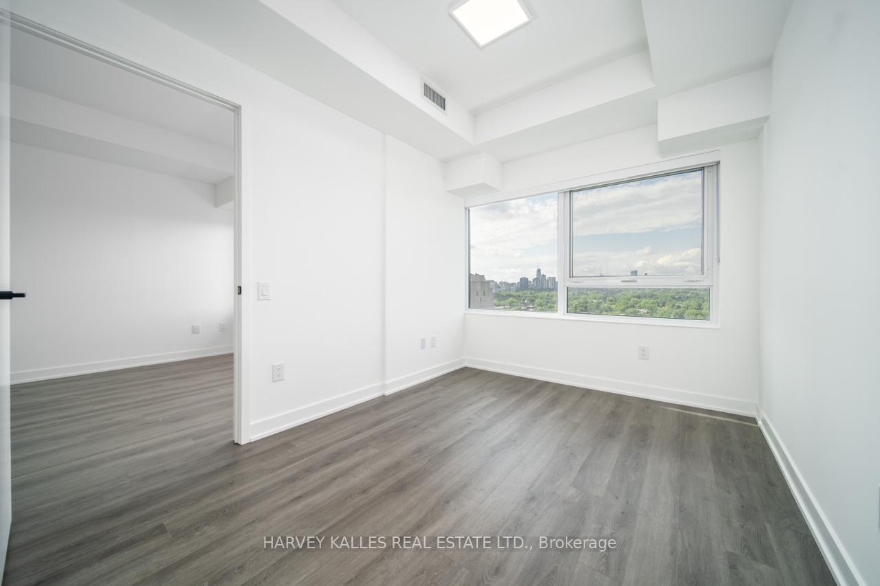 609 Sherbourne Street 1705, Toronto Unit: 1705