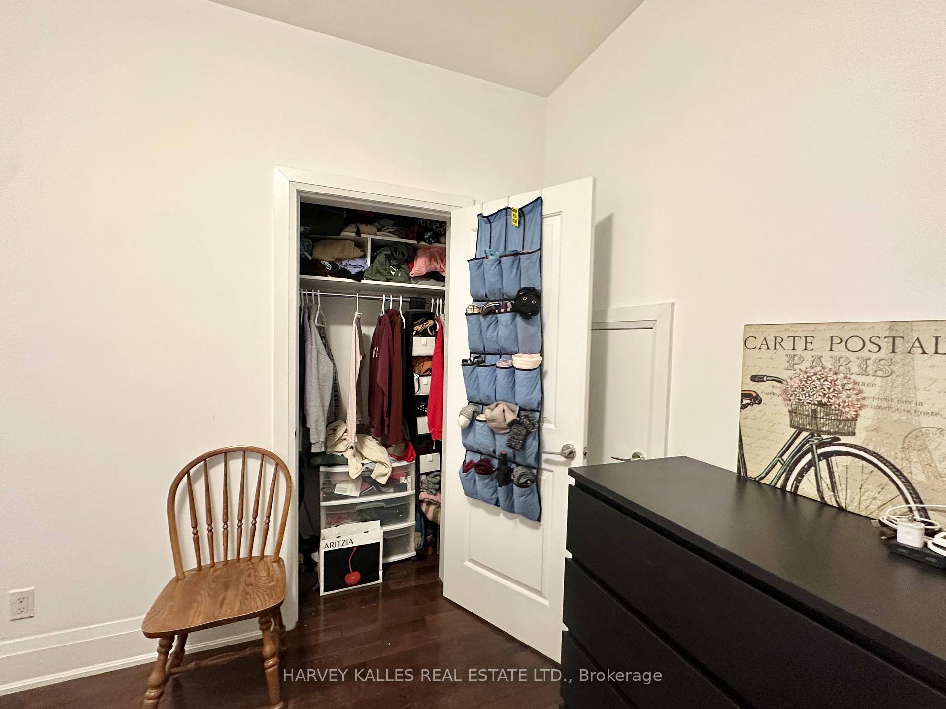 543 Palmerston Boulevard 2, Toronto Unit: 2