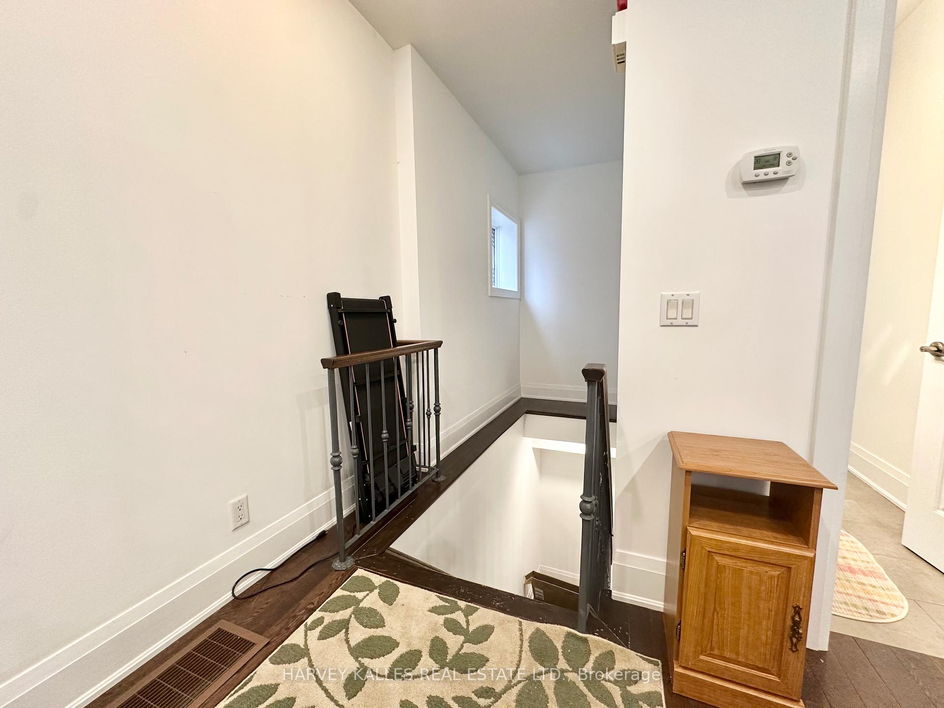 543 Palmerston Boulevard 2, Toronto Unit: 2
