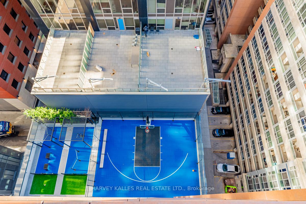 55 Mercer Street 1711, Toronto Unit: 1711
