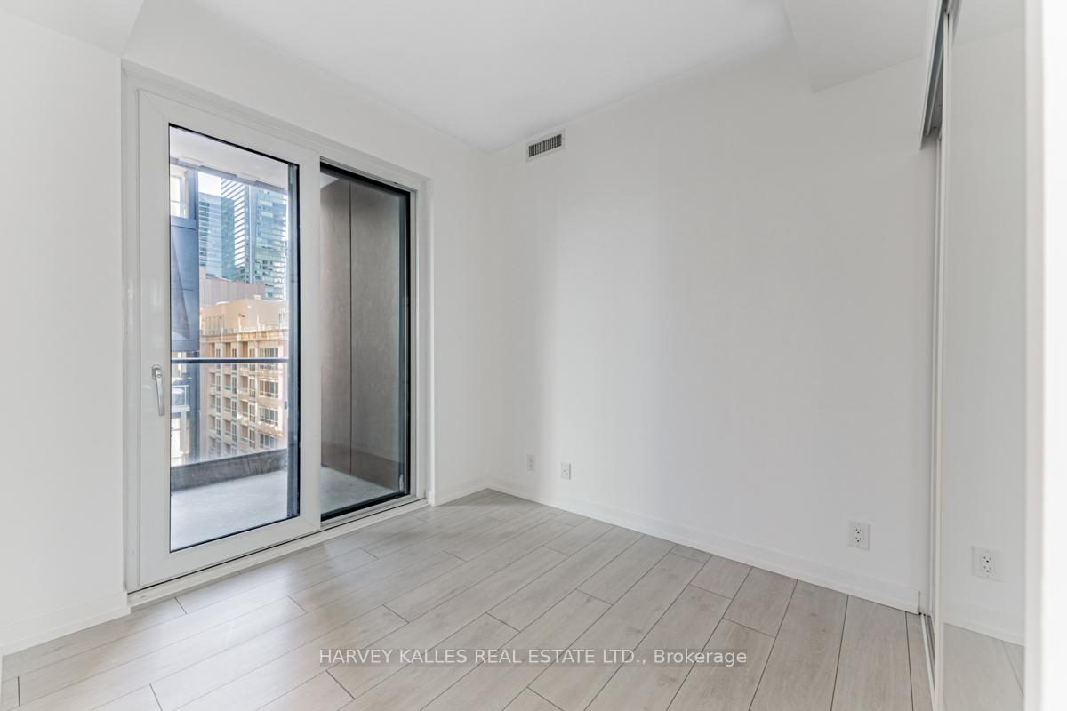 55 Mercer Street 1711, Toronto Unit: 1711