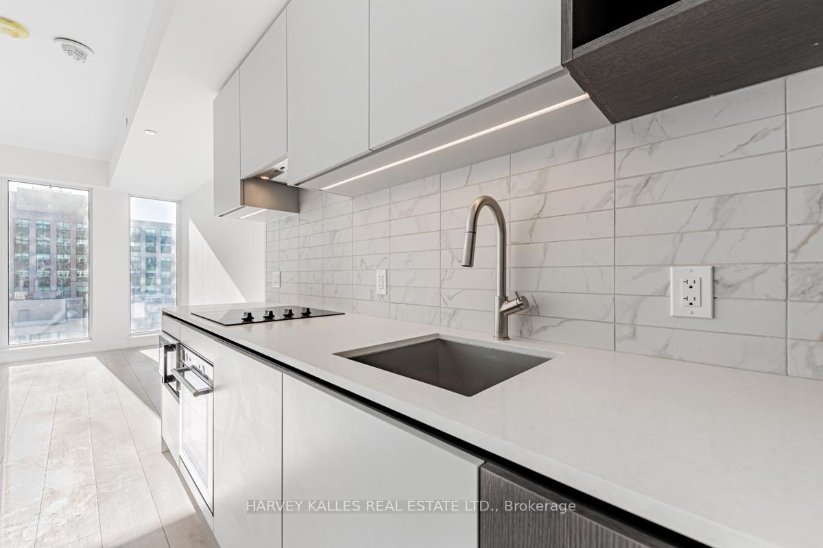 55 Mercer Street 1711, Toronto Unit: 1711