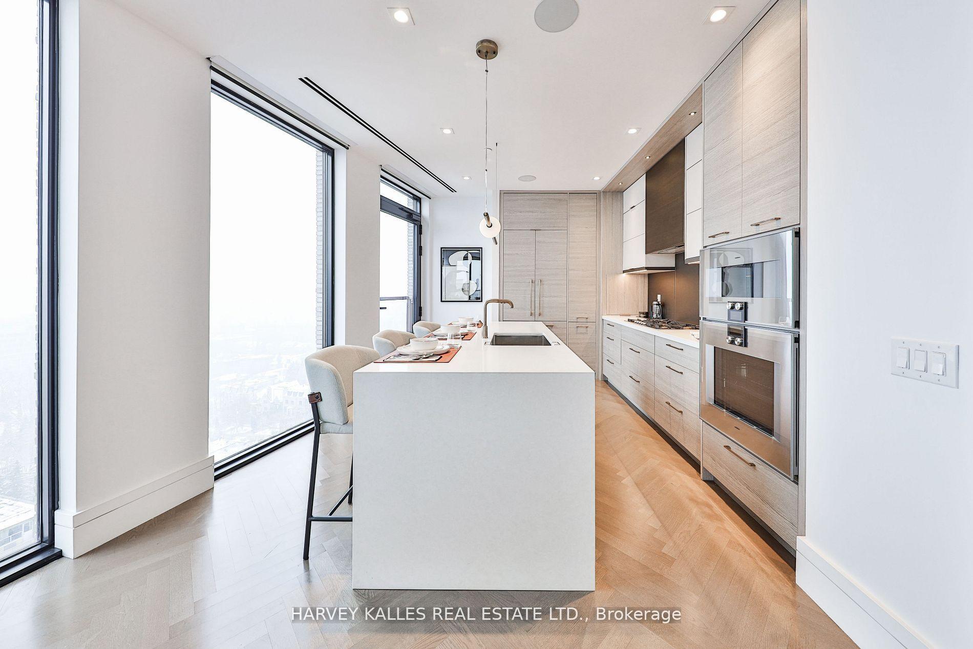 215 Lonsdale Road 1707, Toronto Unit: 1707