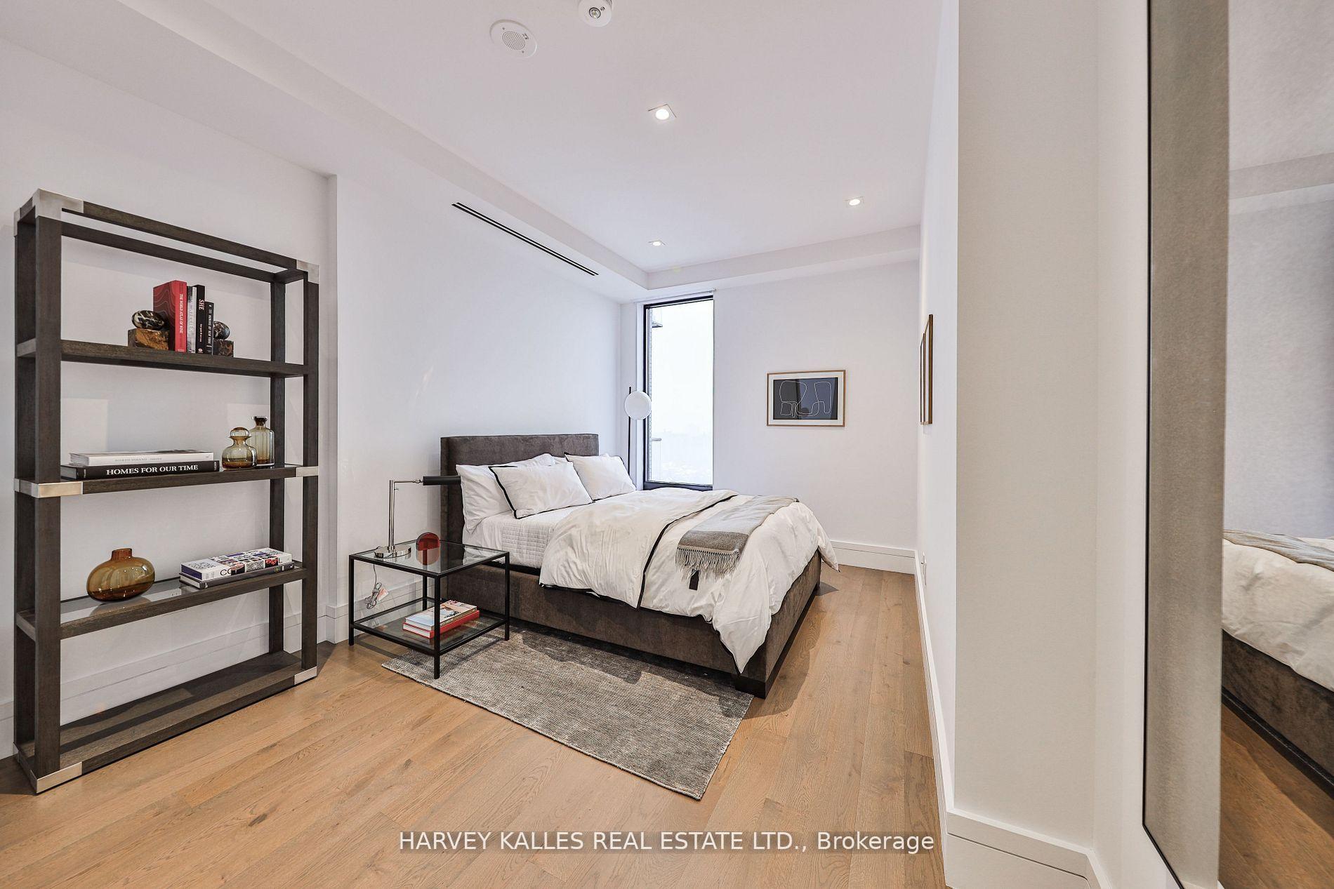 215 Lonsdale Road 1707, Toronto Unit: 1707