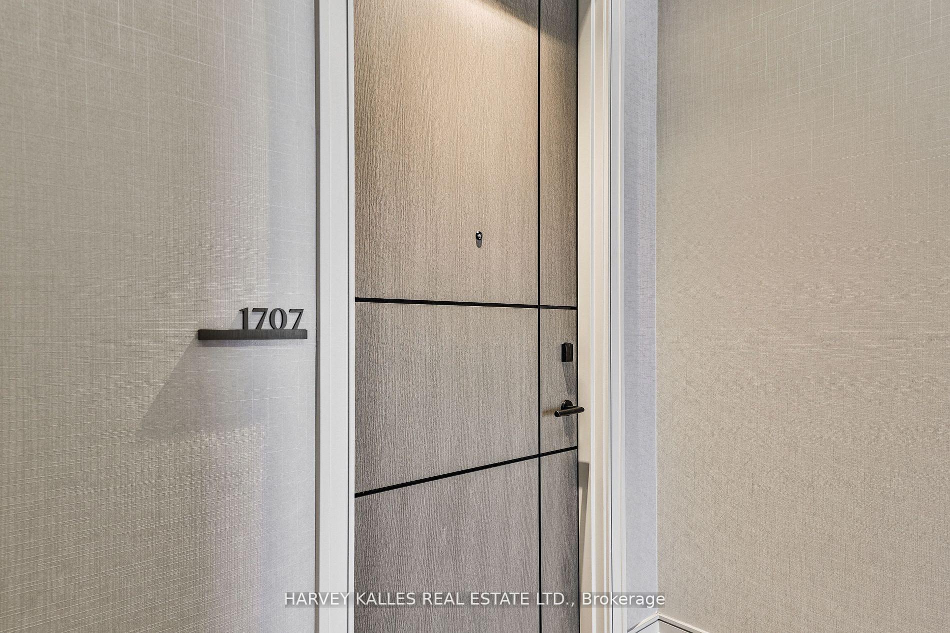 215 Lonsdale Road 1707, Toronto Unit: 1707