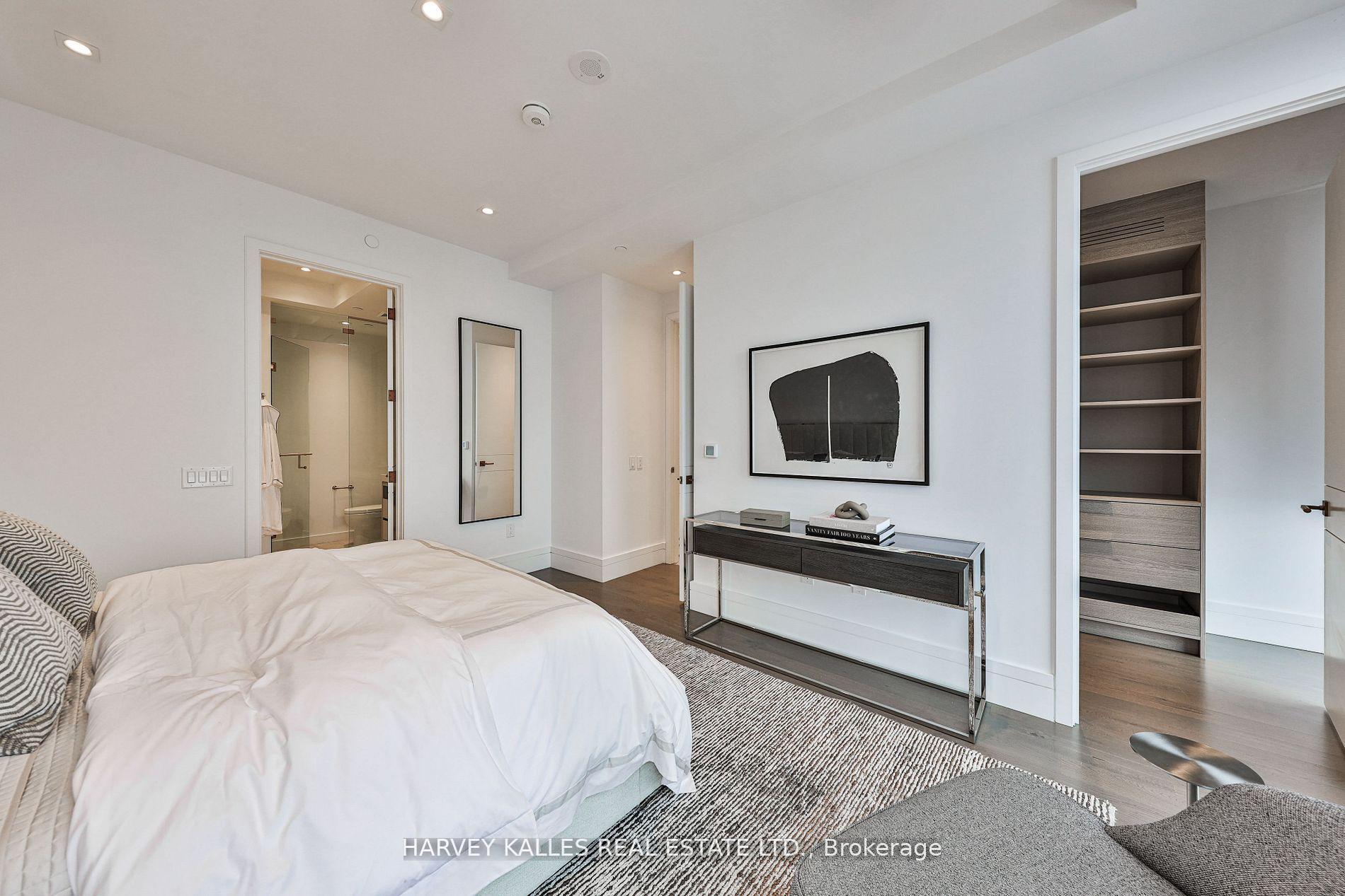 215 Lonsdale Road 1707, Toronto Unit: 1707