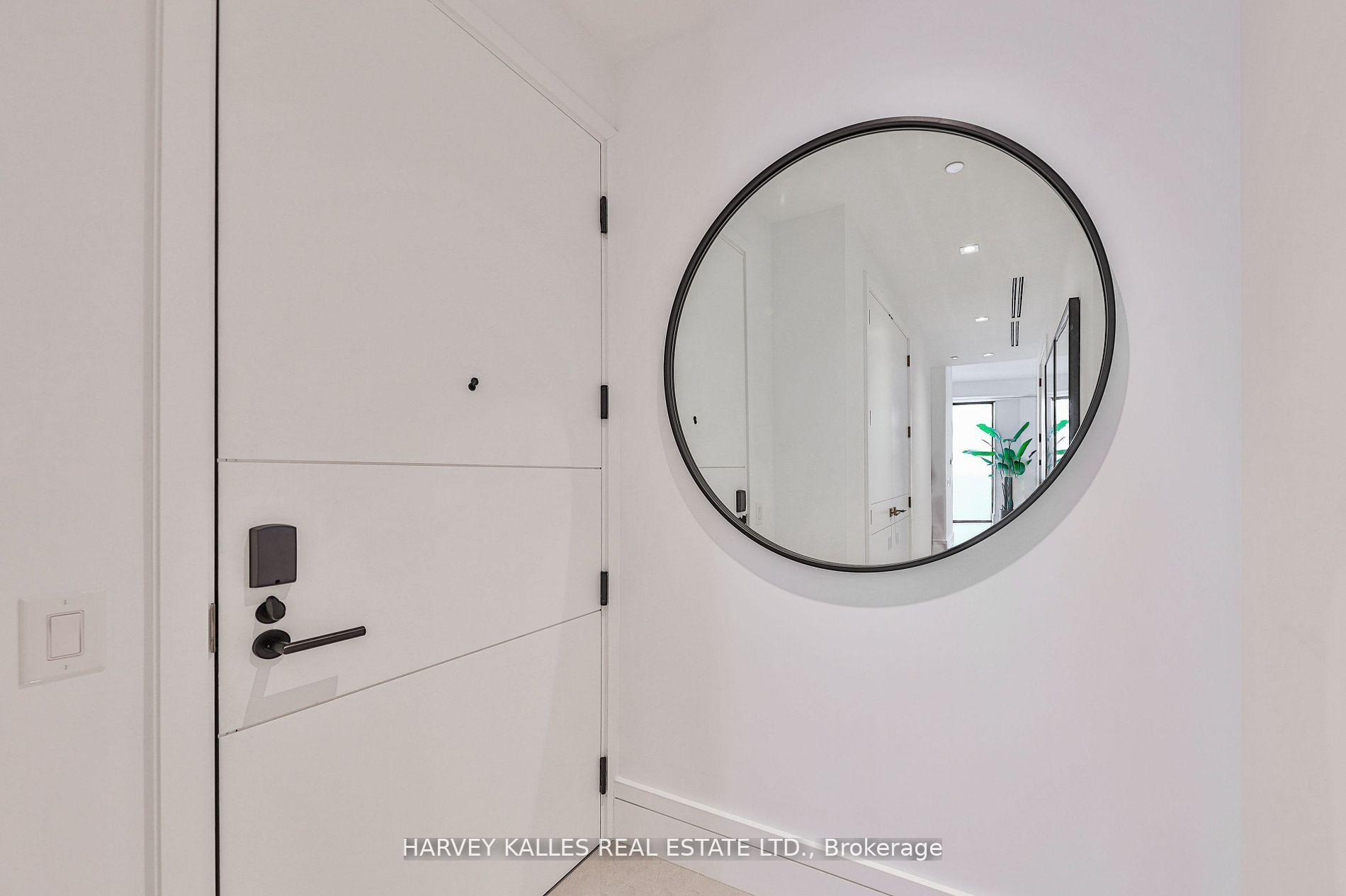 215 Lonsdale Road 1707, Toronto Unit: 1707