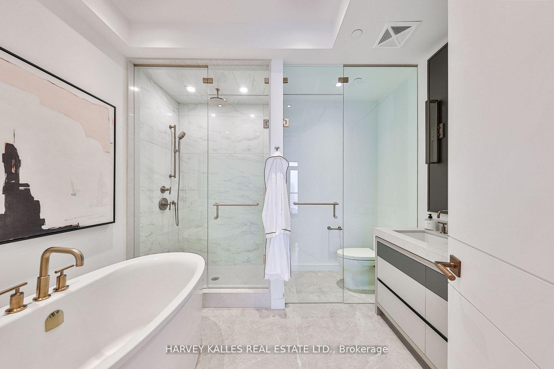 215 Lonsdale Road 1707, Toronto Unit: 1707