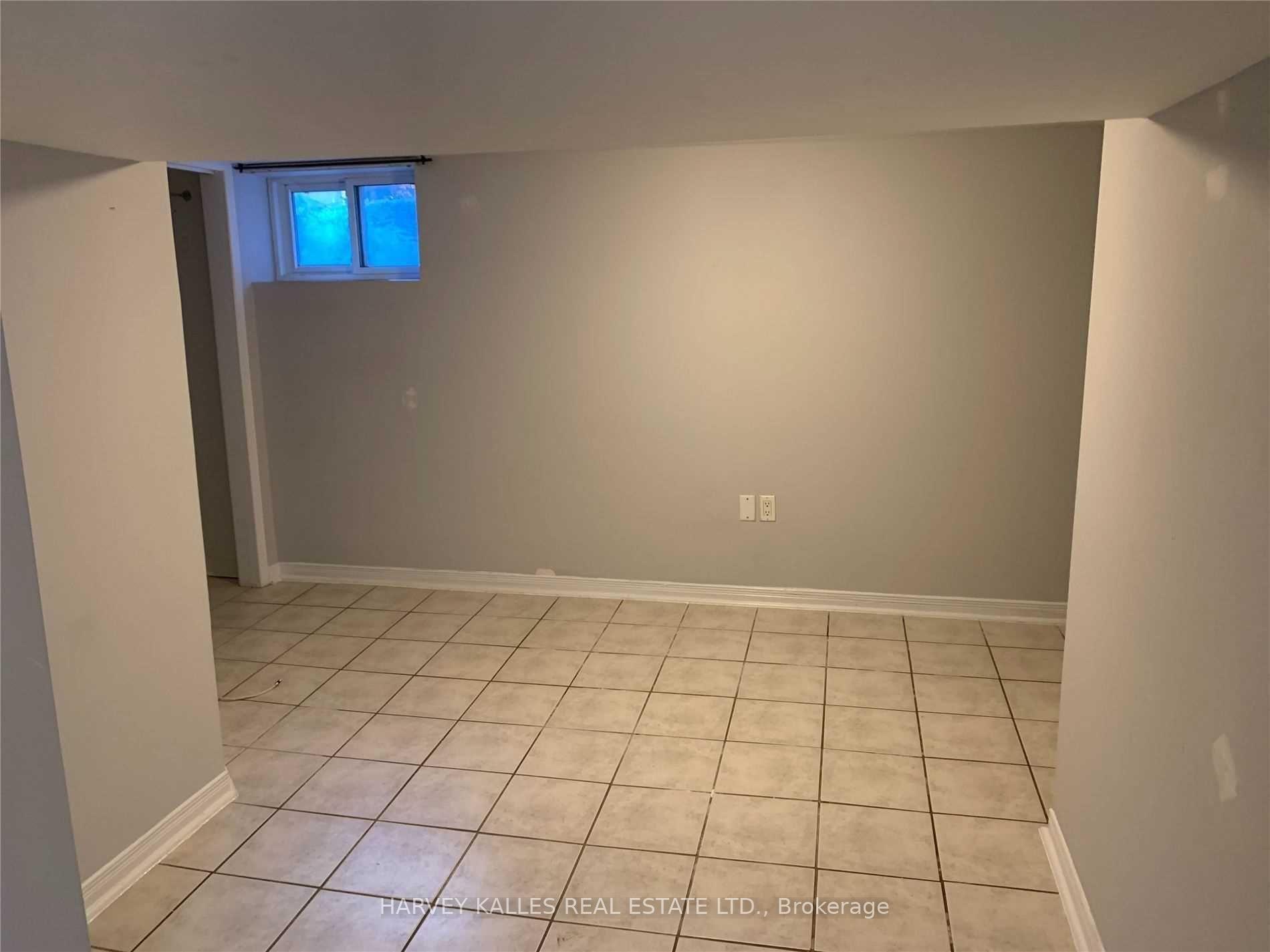 195 Poyntz Avenue Lower, Toronto Unit: Lower