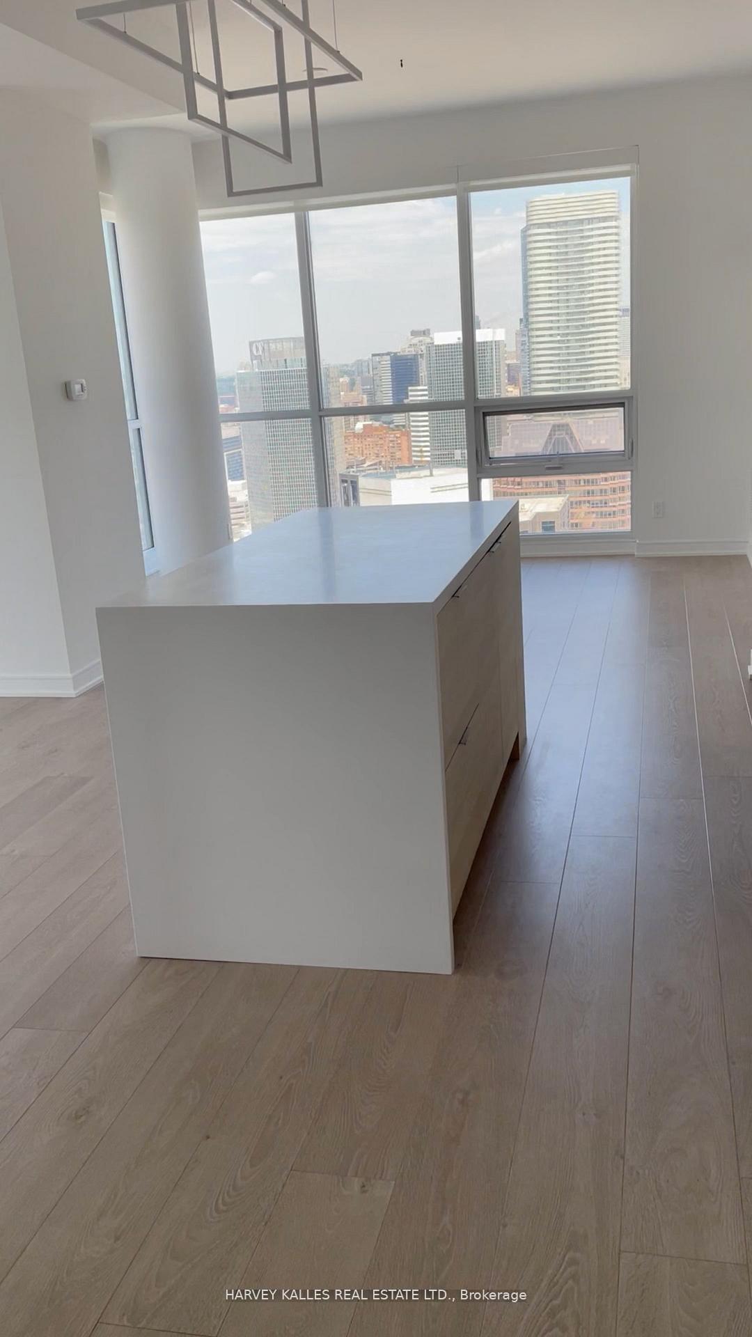 88 Scott Street 4602, Toronto Unit: 4602