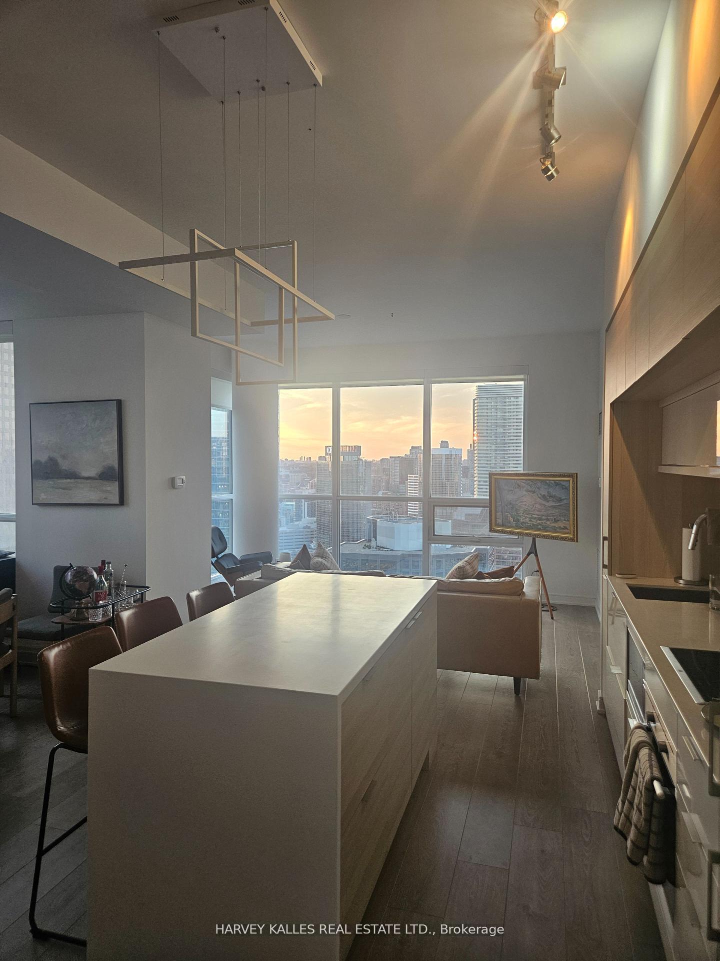 88 Scott Street 4602, Toronto Unit: 4602