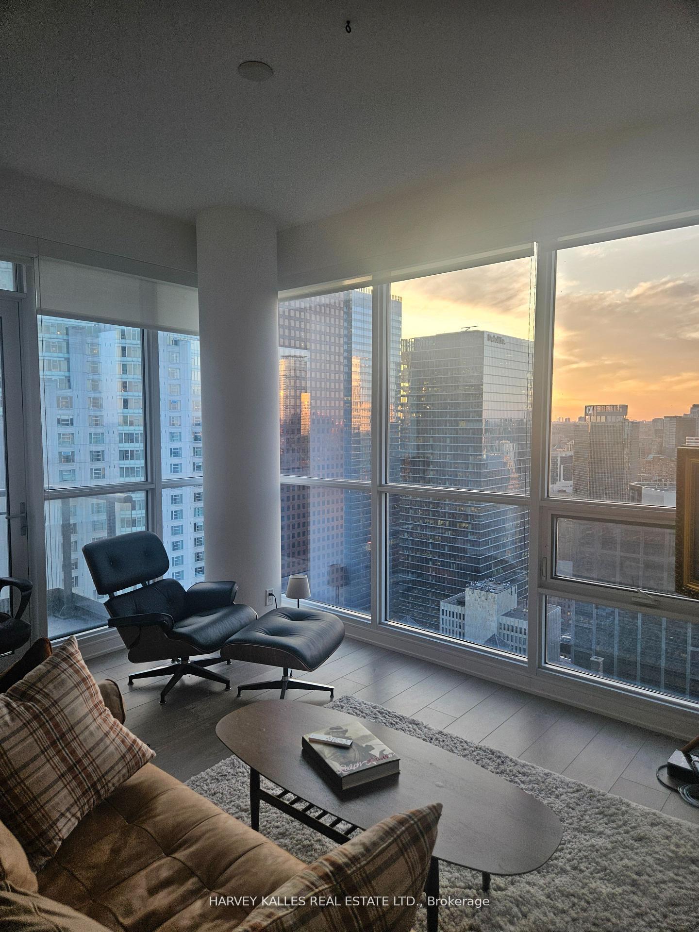 88 Scott Street 4602, Toronto Unit: 4602