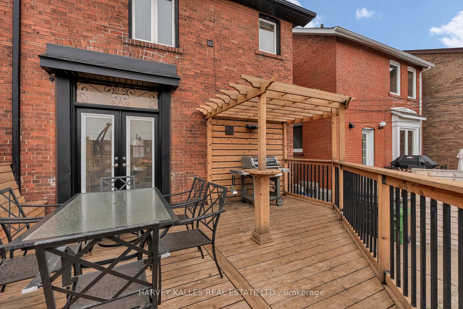 326 Glenholme Avenue, Toronto
