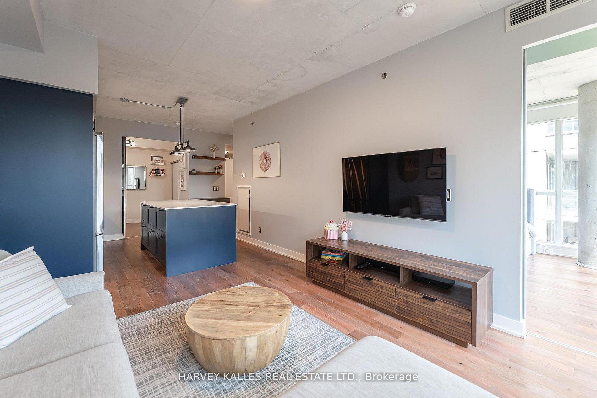 20 Minowan Miikan Lane 601, Toronto Unit: 601