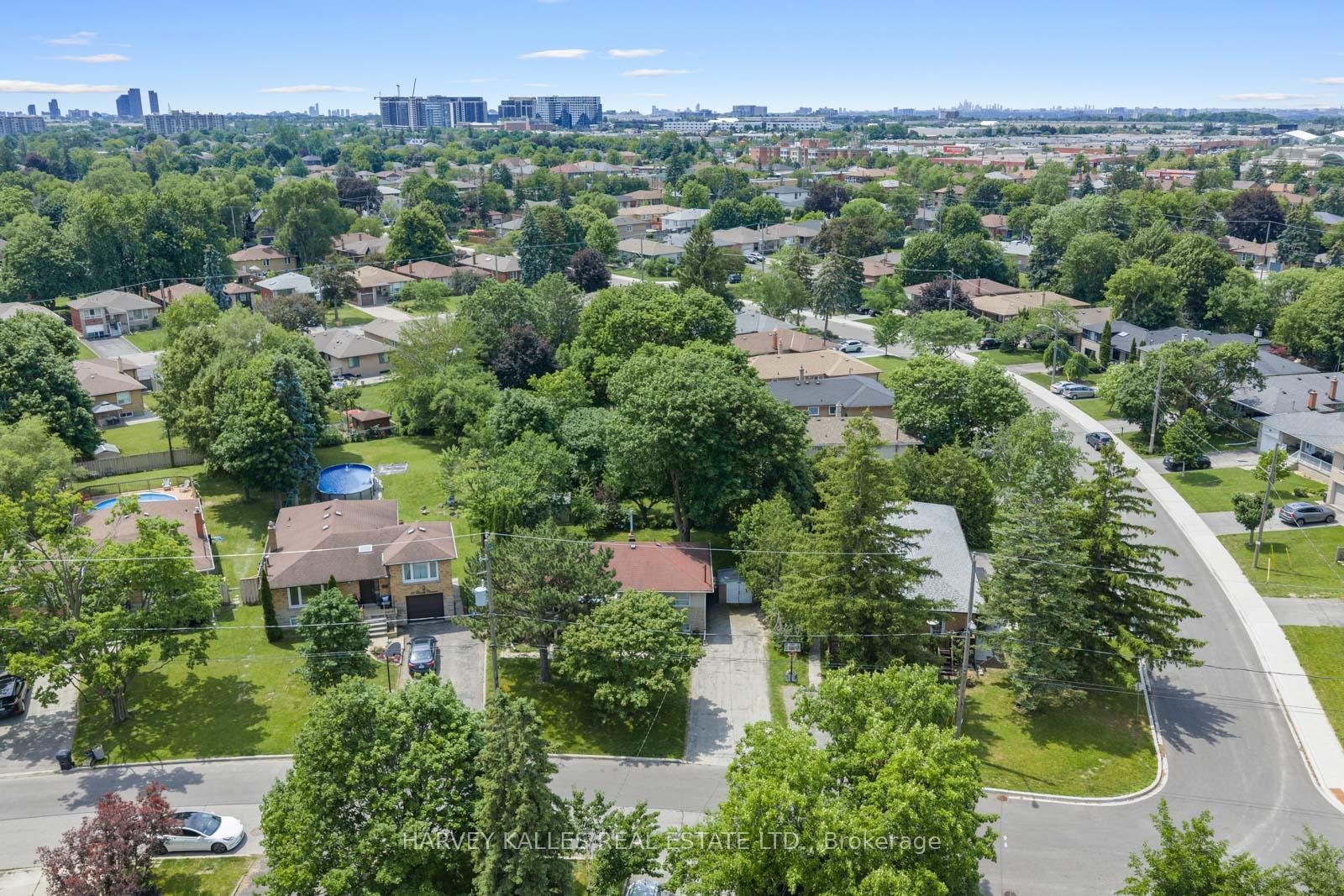 39 Cavotti Crescent, Toronto