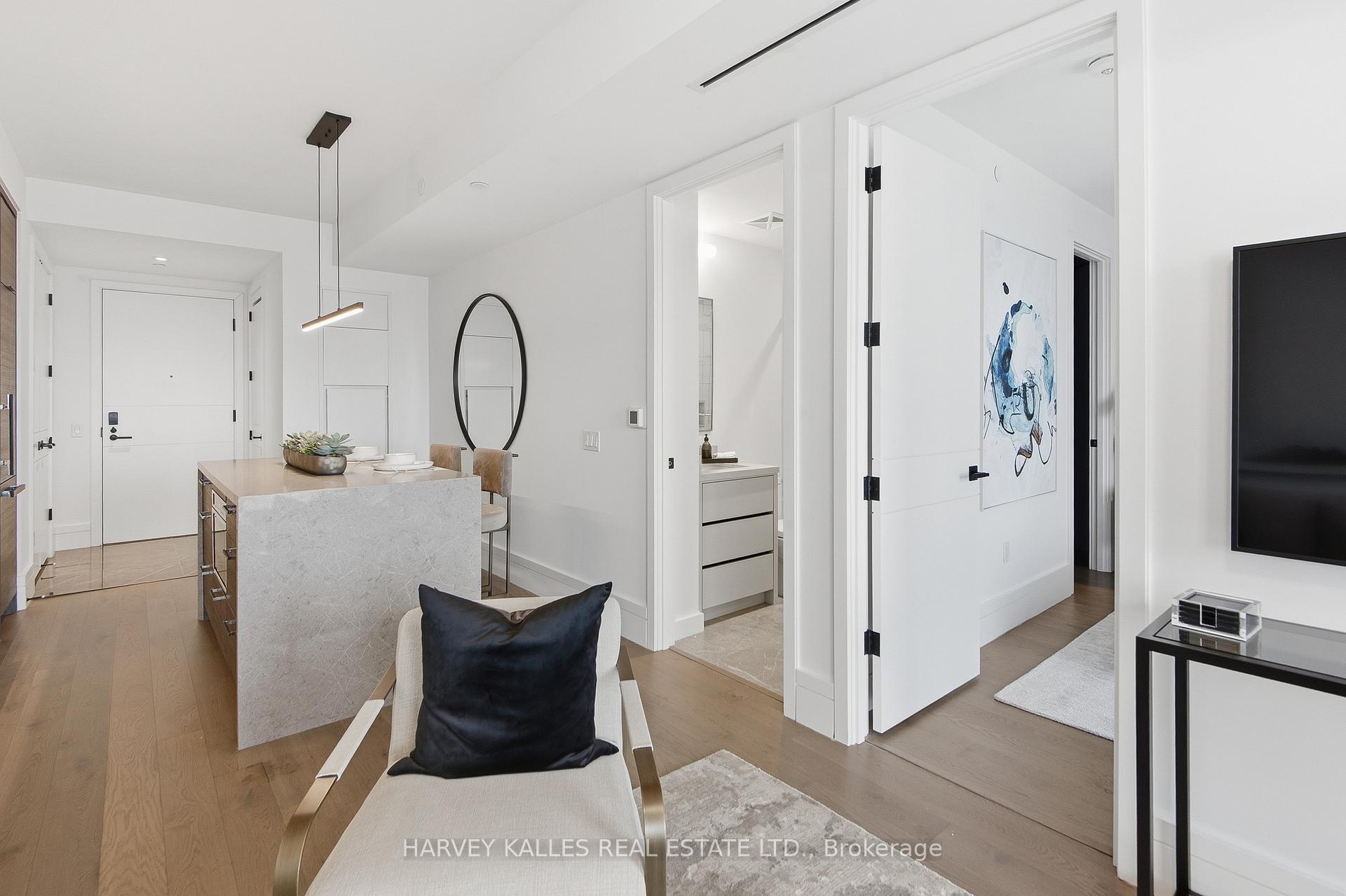215 Lonsdale Road 1205, Toronto Unit: 1205