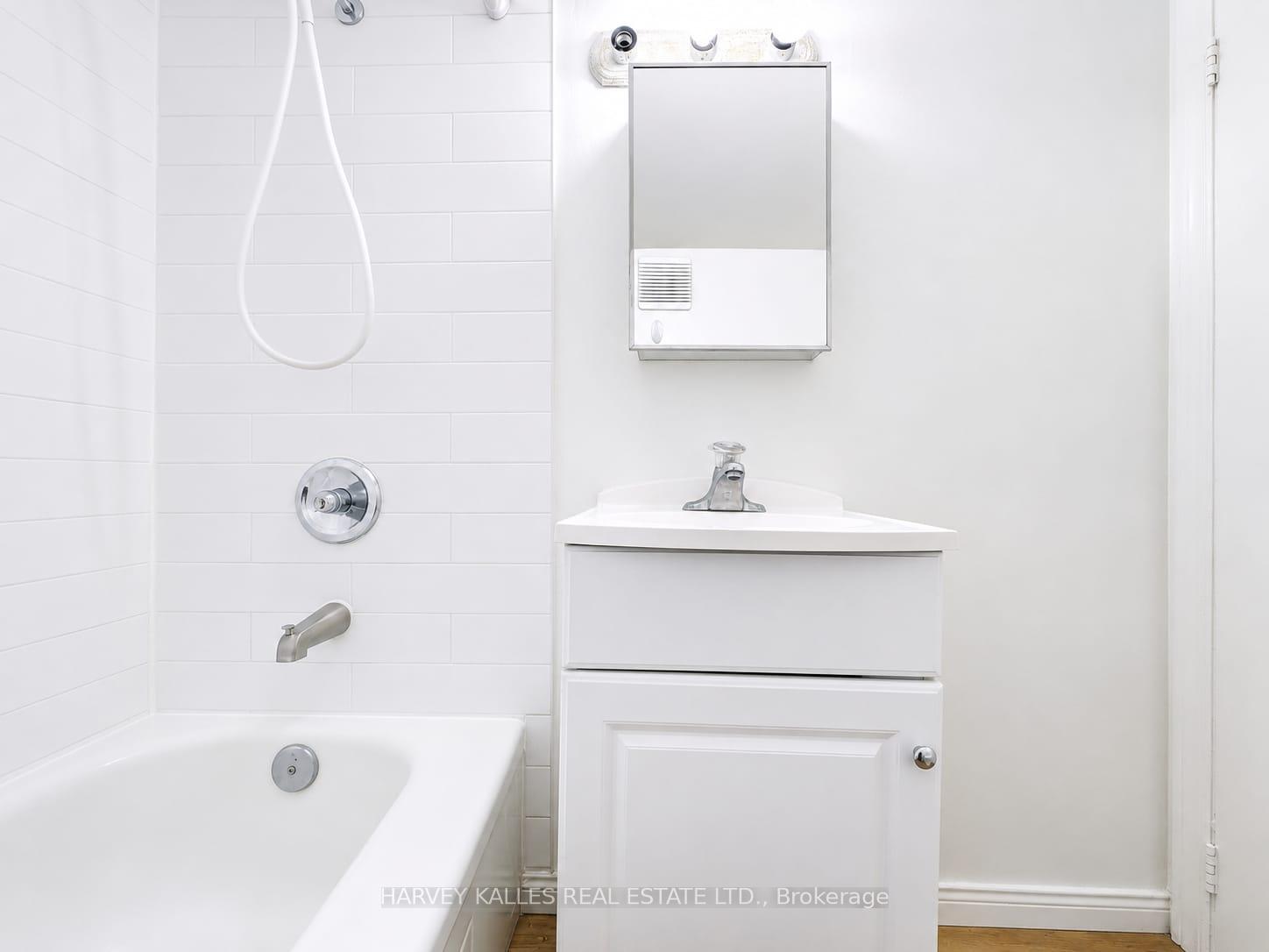 327 Howland Avenue Bsmnt, Toronto Unit: Bsmnt