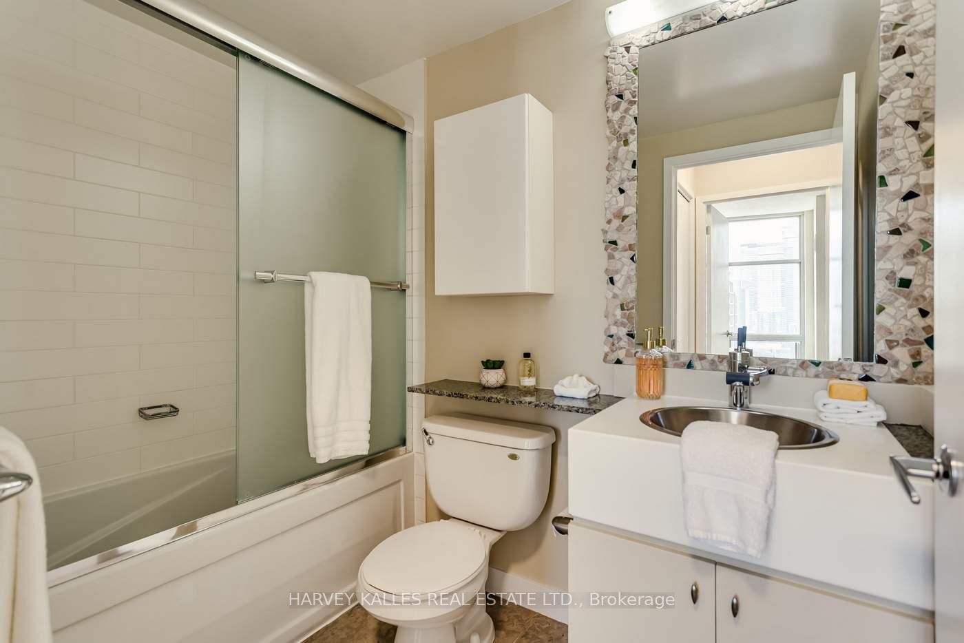35 Mariner Terrace 3808, Toronto Unit: 3808