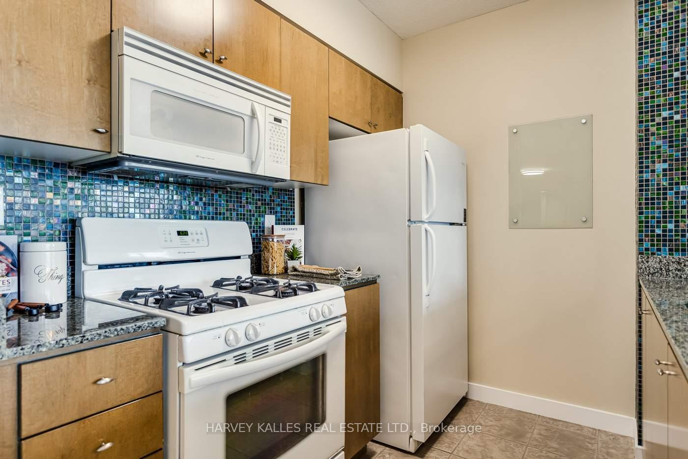 35 Mariner Terrace 3808, Toronto Unit: 3808