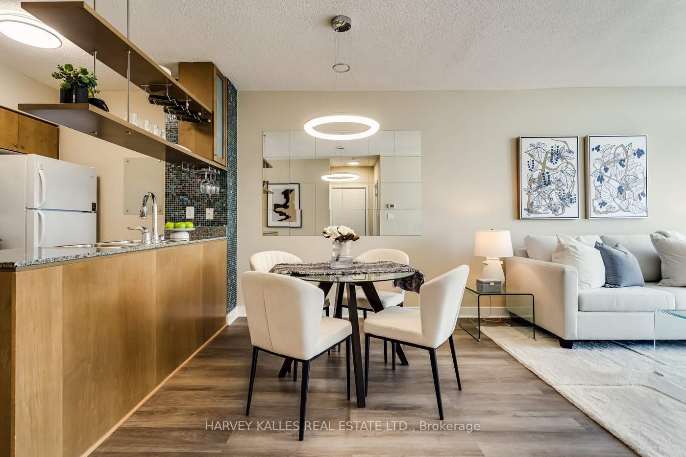35 Mariner Terrace 3808, Toronto Unit: 3808