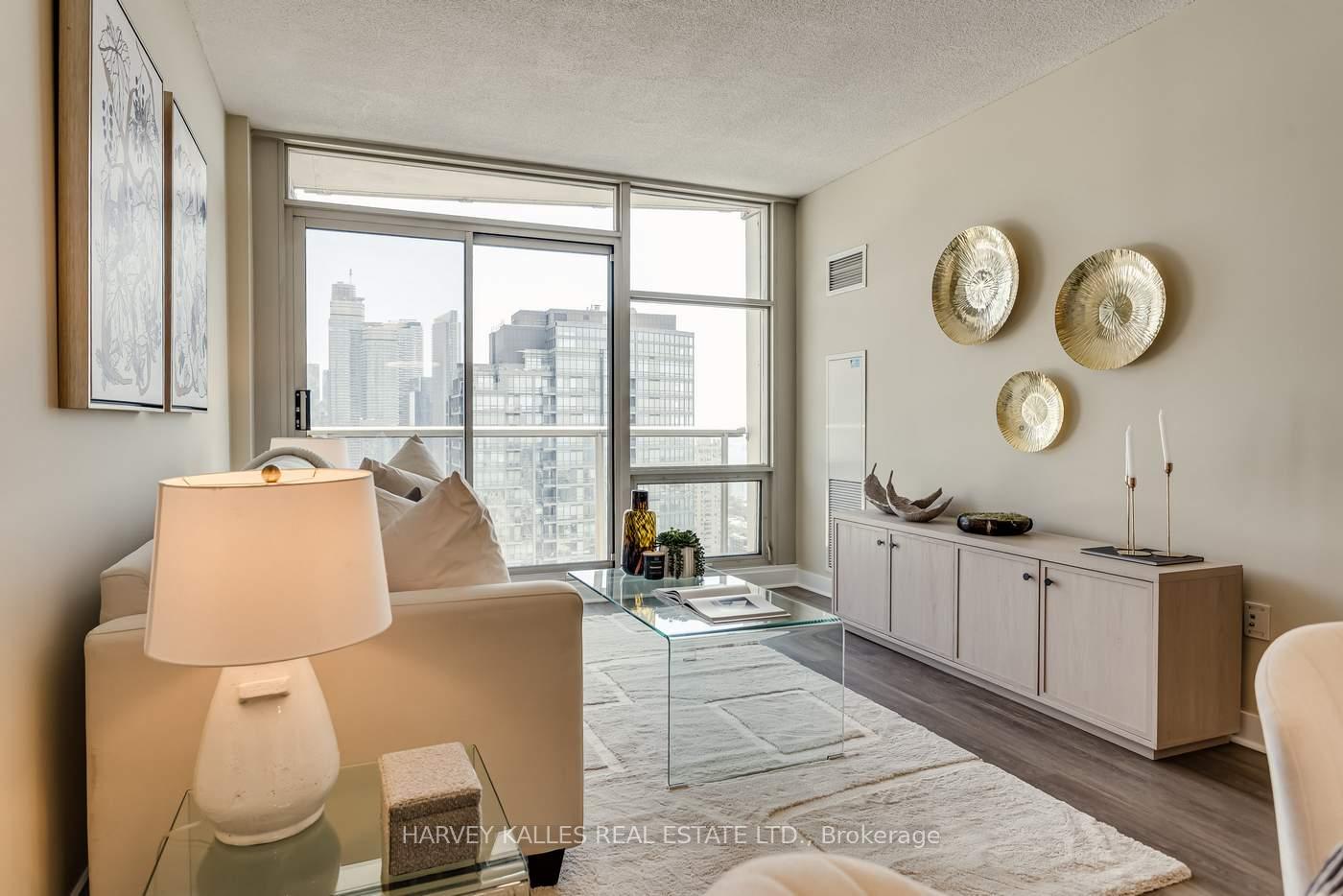 35 Mariner Terrace 3808, Toronto Unit: 3808