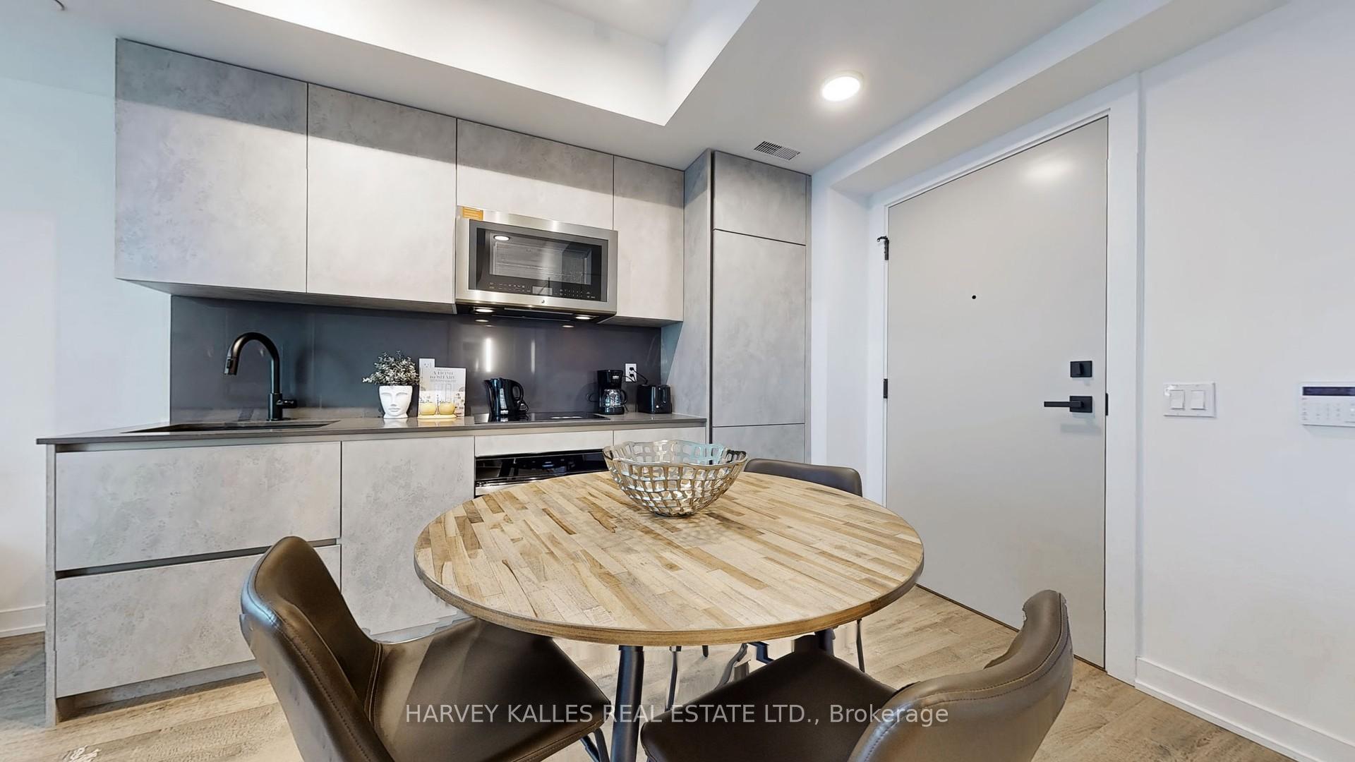 327 King Street W 1905, Toronto Unit: 1905