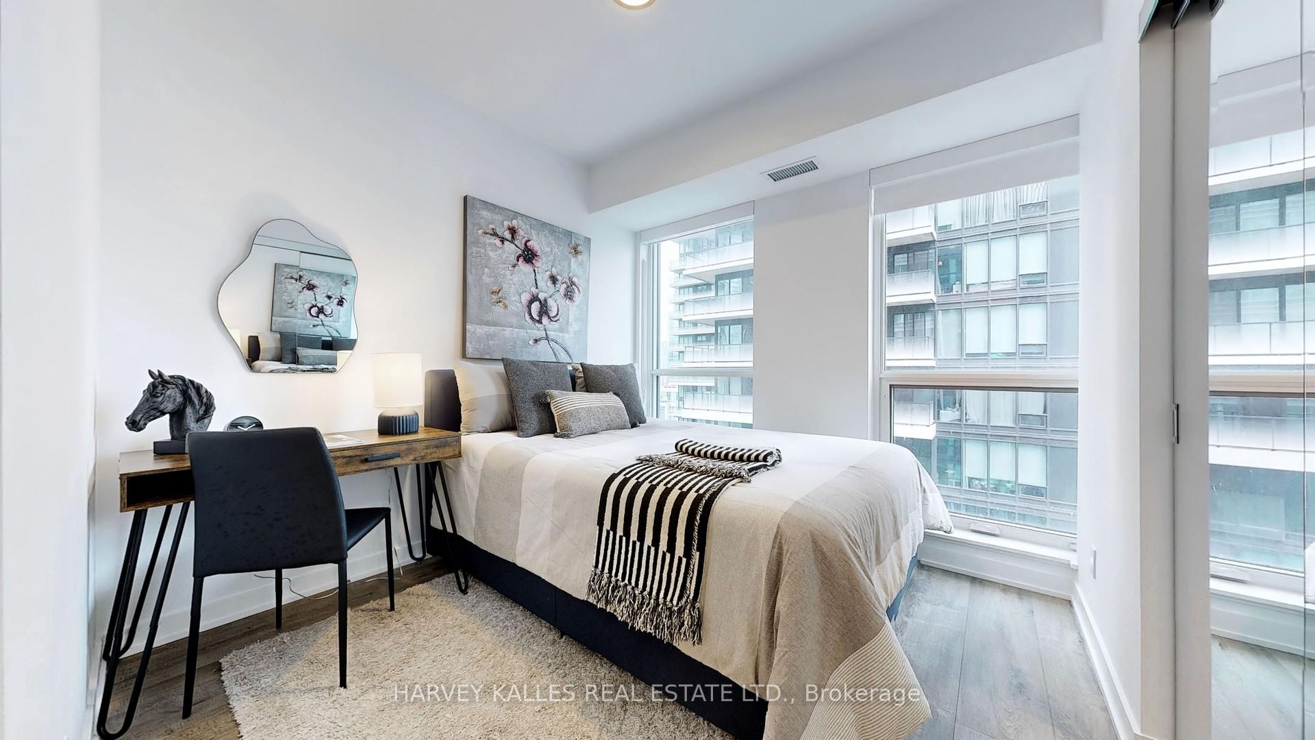 327 King Street W 1905, Toronto Unit: 1905