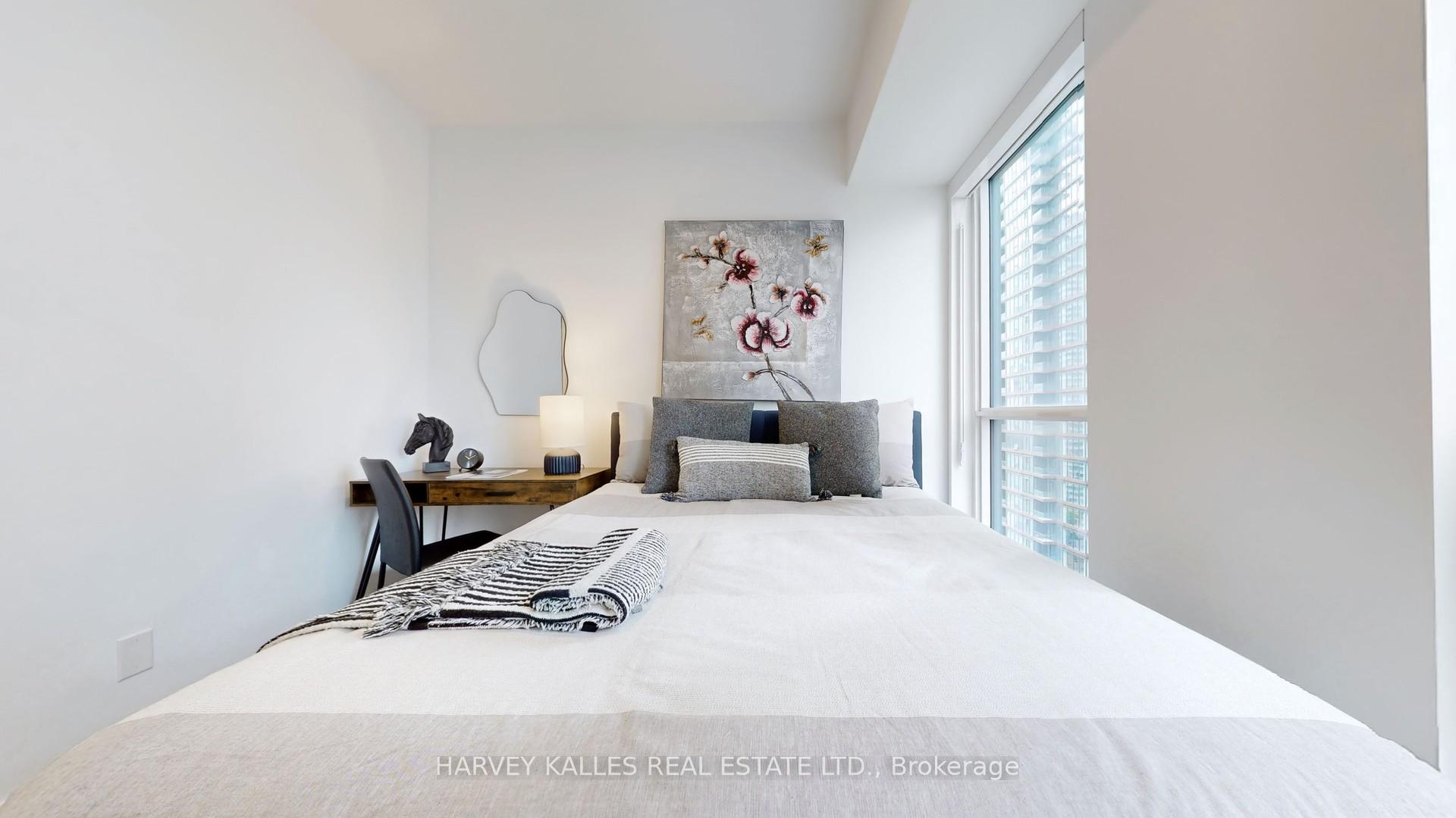 327 King Street W 1905, Toronto Unit: 1905