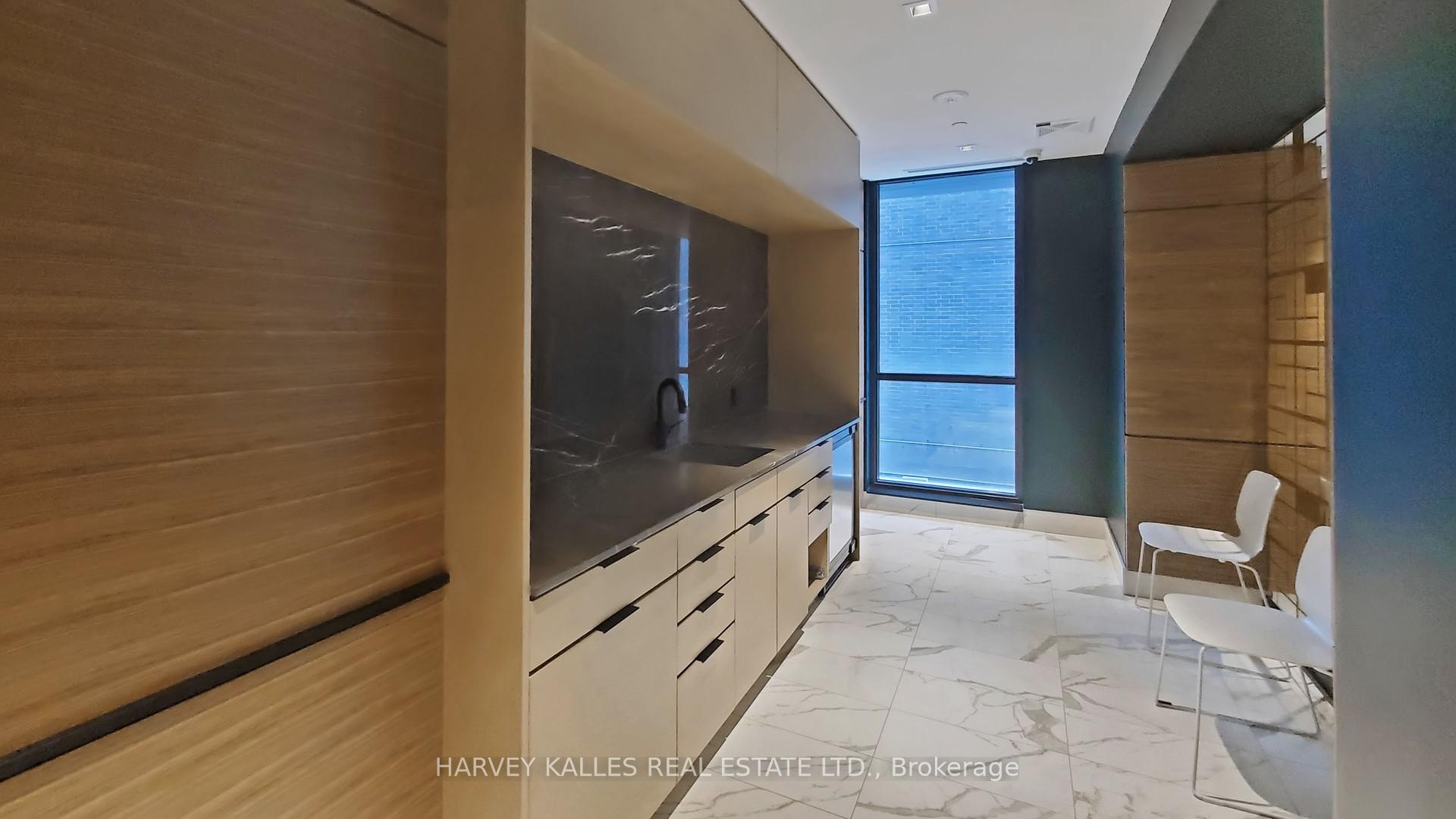 327 King Street W 1905, Toronto Unit: 1905