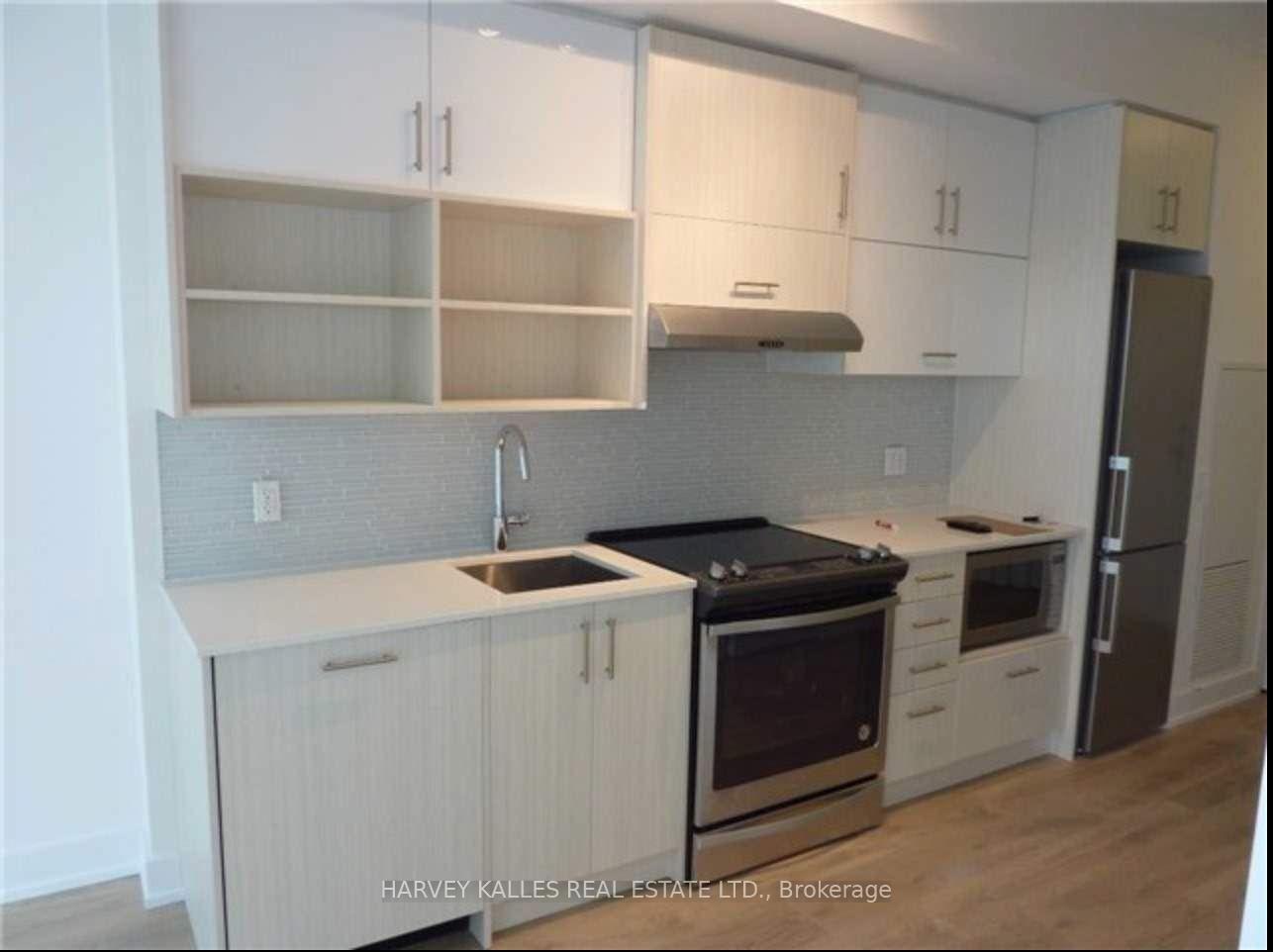 128 Fairview Mall Drive 810, Toronto Unit: 810