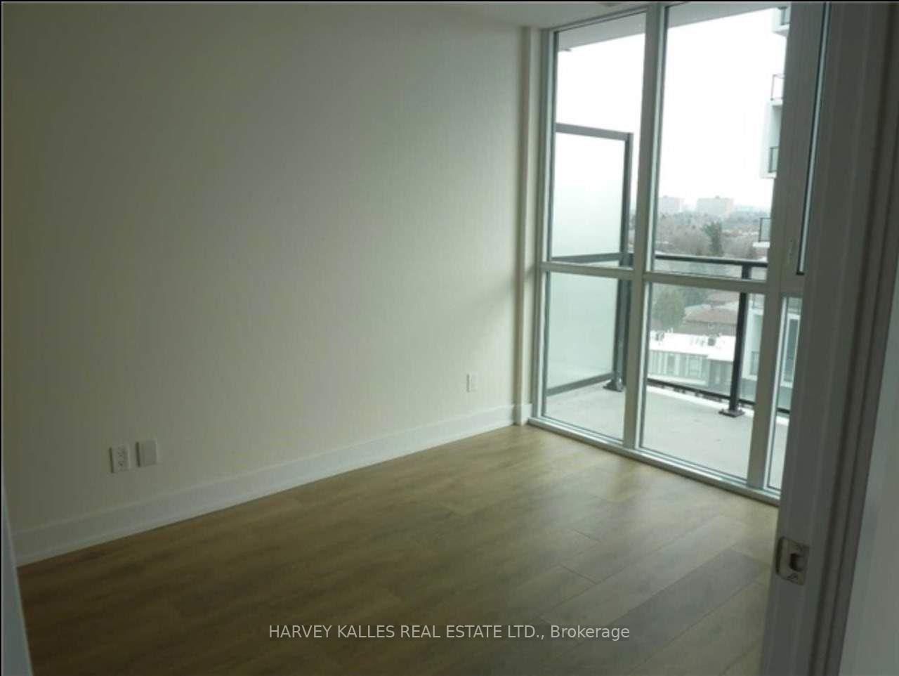 128 Fairview Mall Drive 810, Toronto Unit: 810