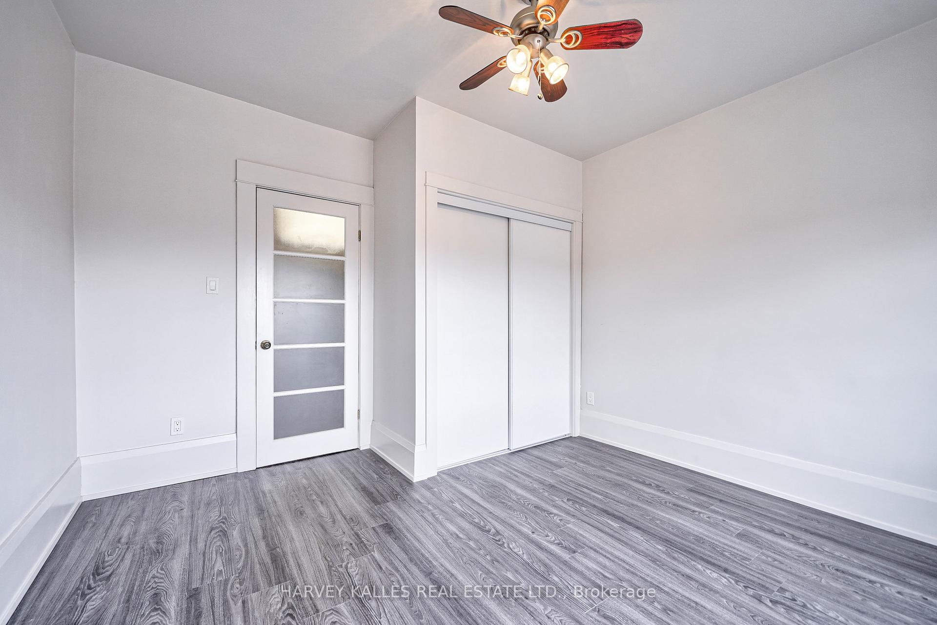 1074 St Clair Avenue W 4, Toronto Unit: 4