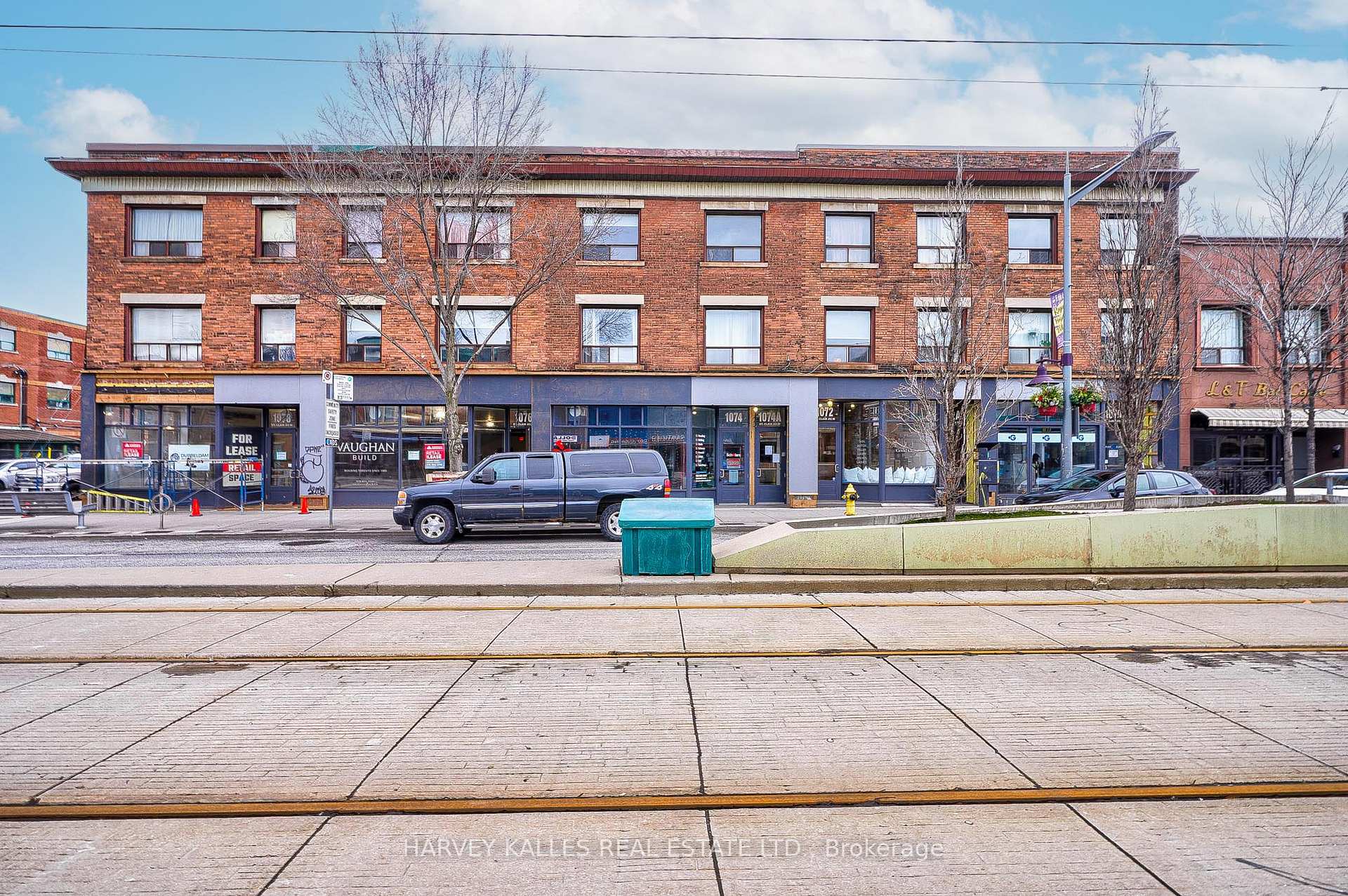 1074 St Clair Avenue W 4, Toronto Unit: 4